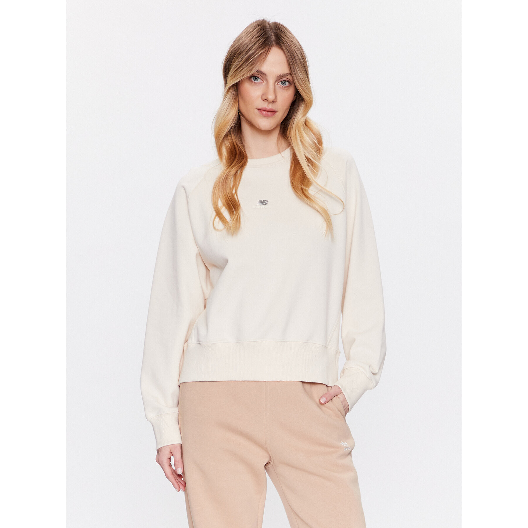 New Balance Суитшърт WT31500 Екрю Oversize - Pepit.bg