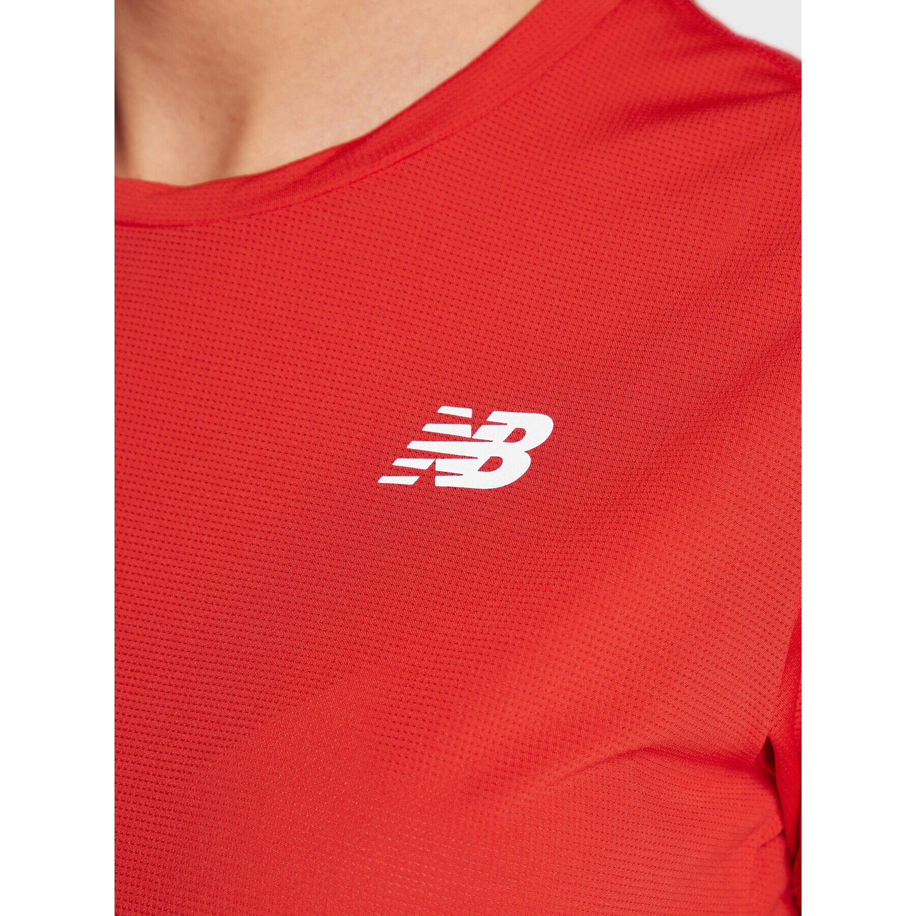 New Balance Тениска от техническо трико Accelerate WT23222 Червен Athletic Fit - Pepit.bg