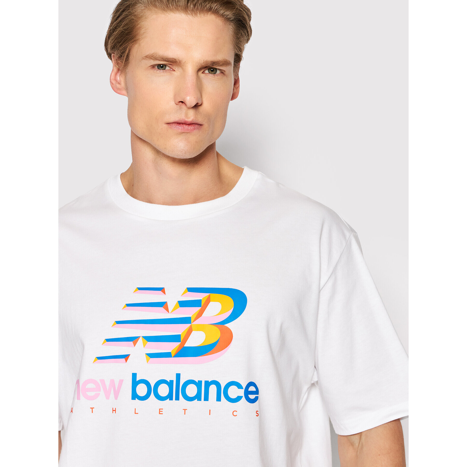 New Balance Тишърт At Amp Logo MT21503 Бял Oversize - Pepit.bg