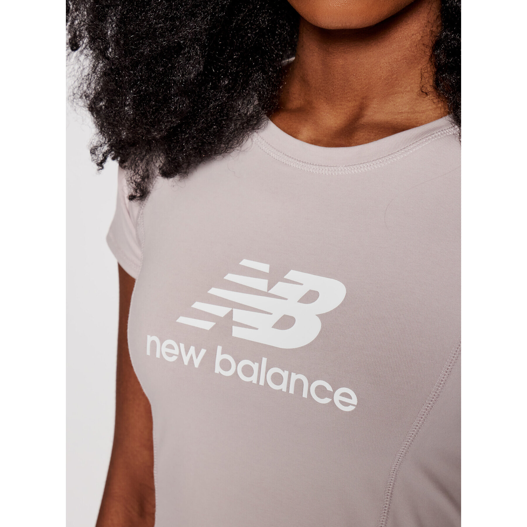 New Balance Тишърт Athletics Podium WT03503 Розов Fitted Fit - Pepit.bg