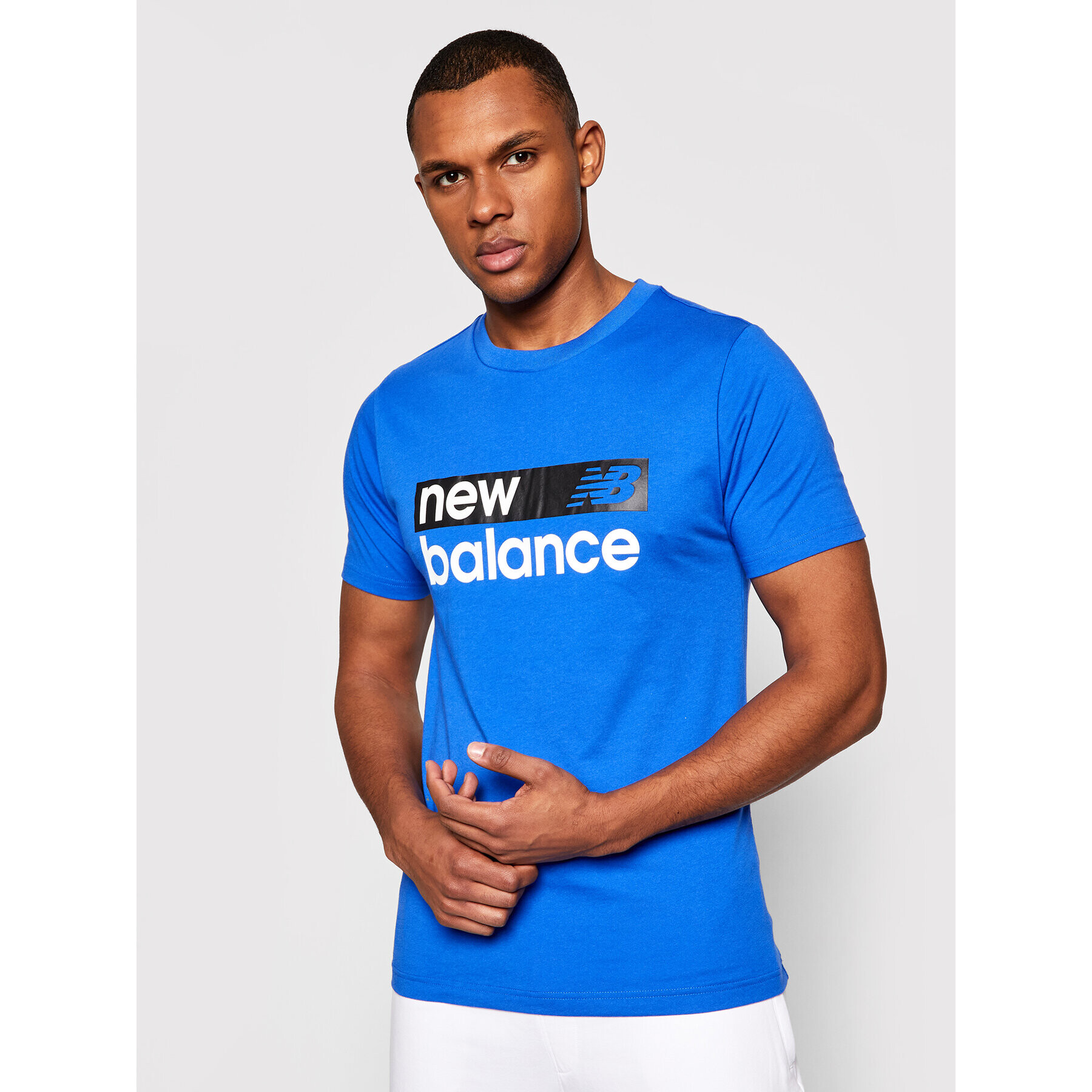 New Balance Тишърт Classic Core Graphic MT03917 Син Athletic Fit - Pepit.bg