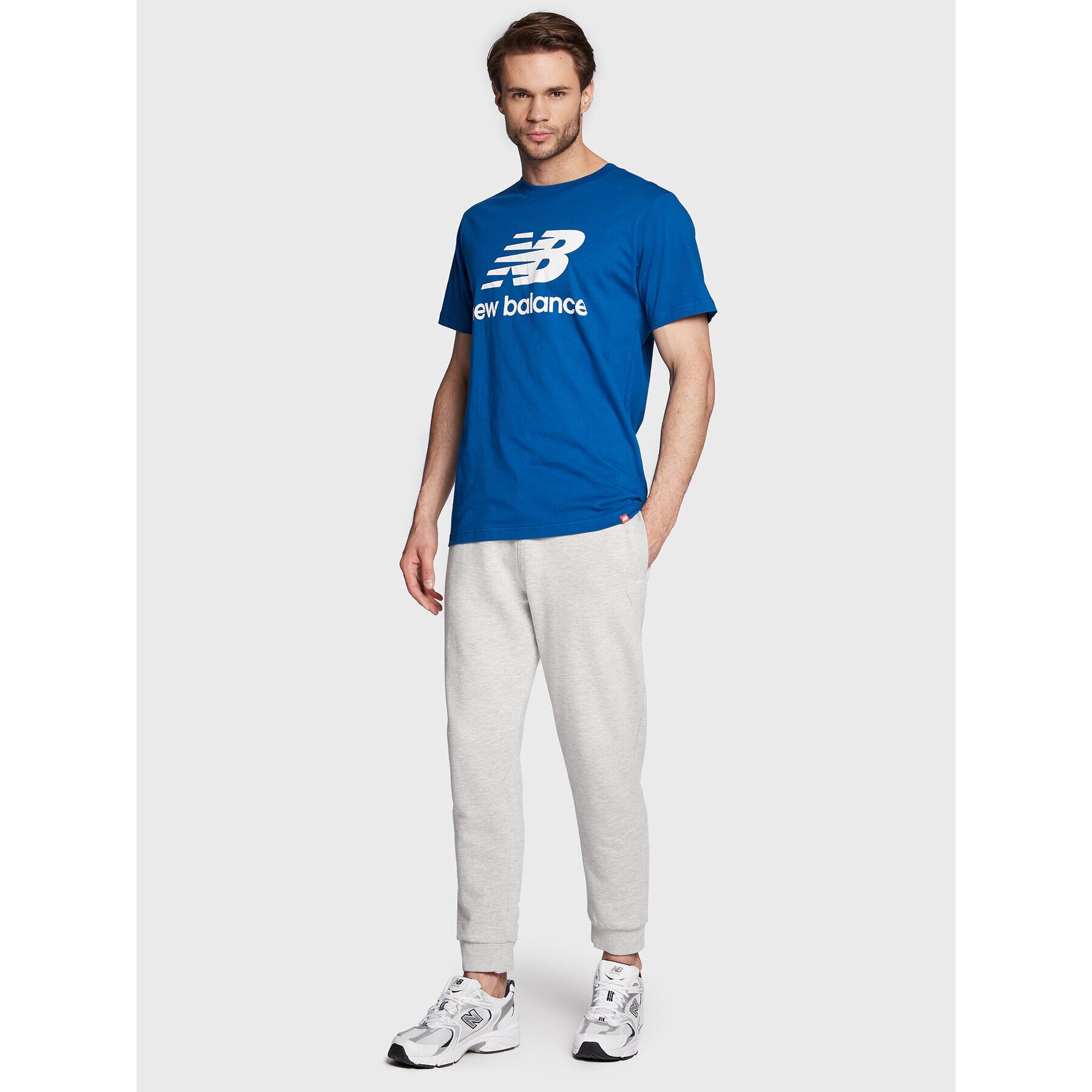 New Balance Тишърт Essential Logo MT01575 Син Athletic Fit - Pepit.bg