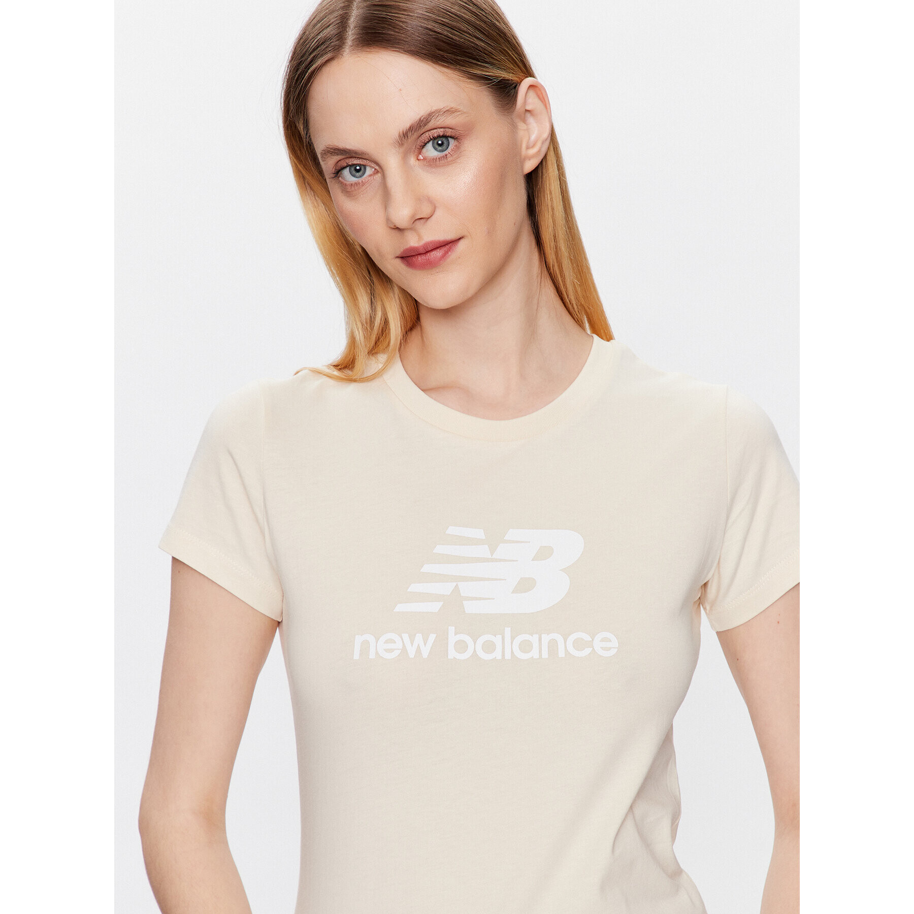 New Balance Тишърт Essentials Stacked Logo WT31546 Бежов Athletic Fit - Pepit.bg