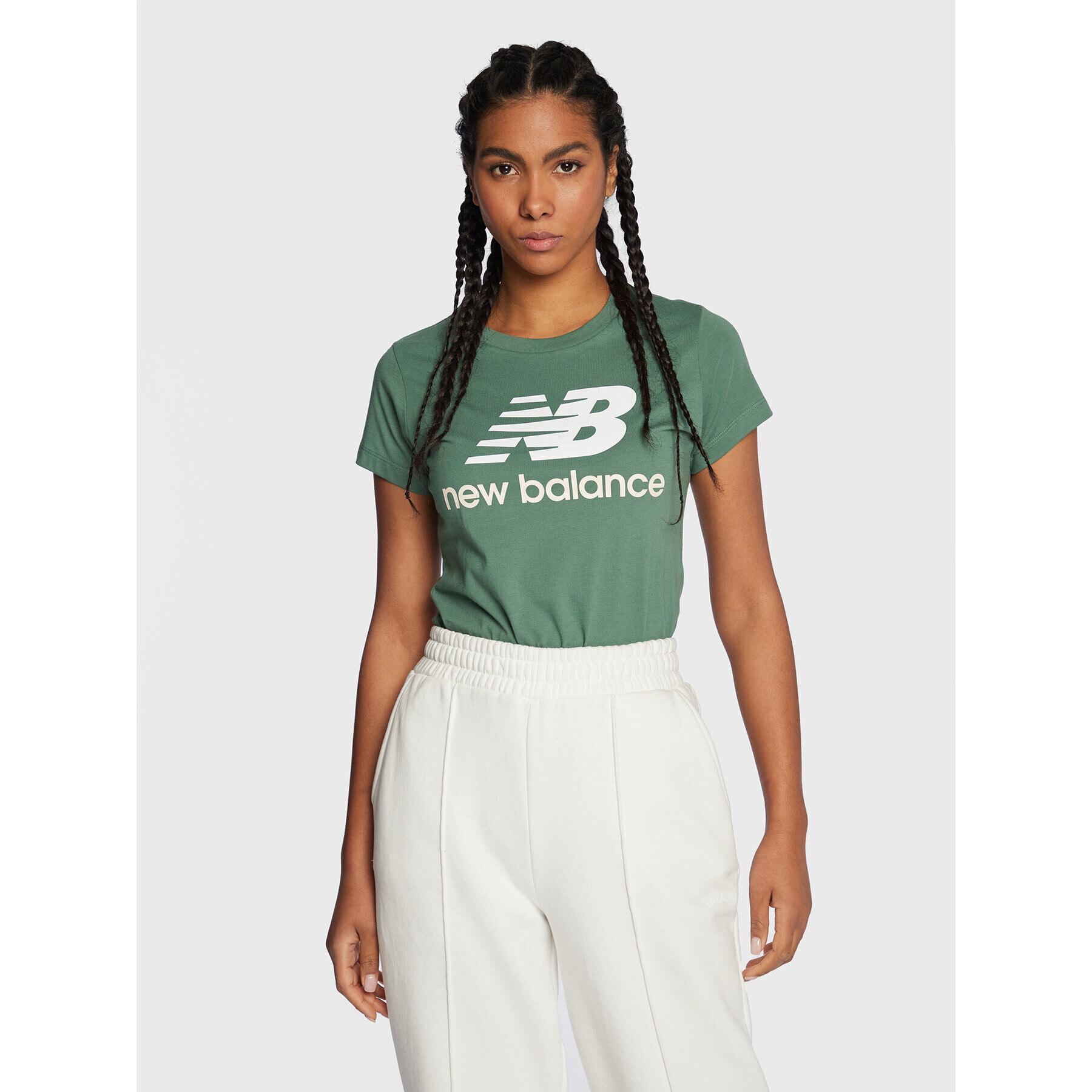 New Balance Тишърт Essentials Stacked Logo WT91546 Зелен Athletic Fit - Pepit.bg