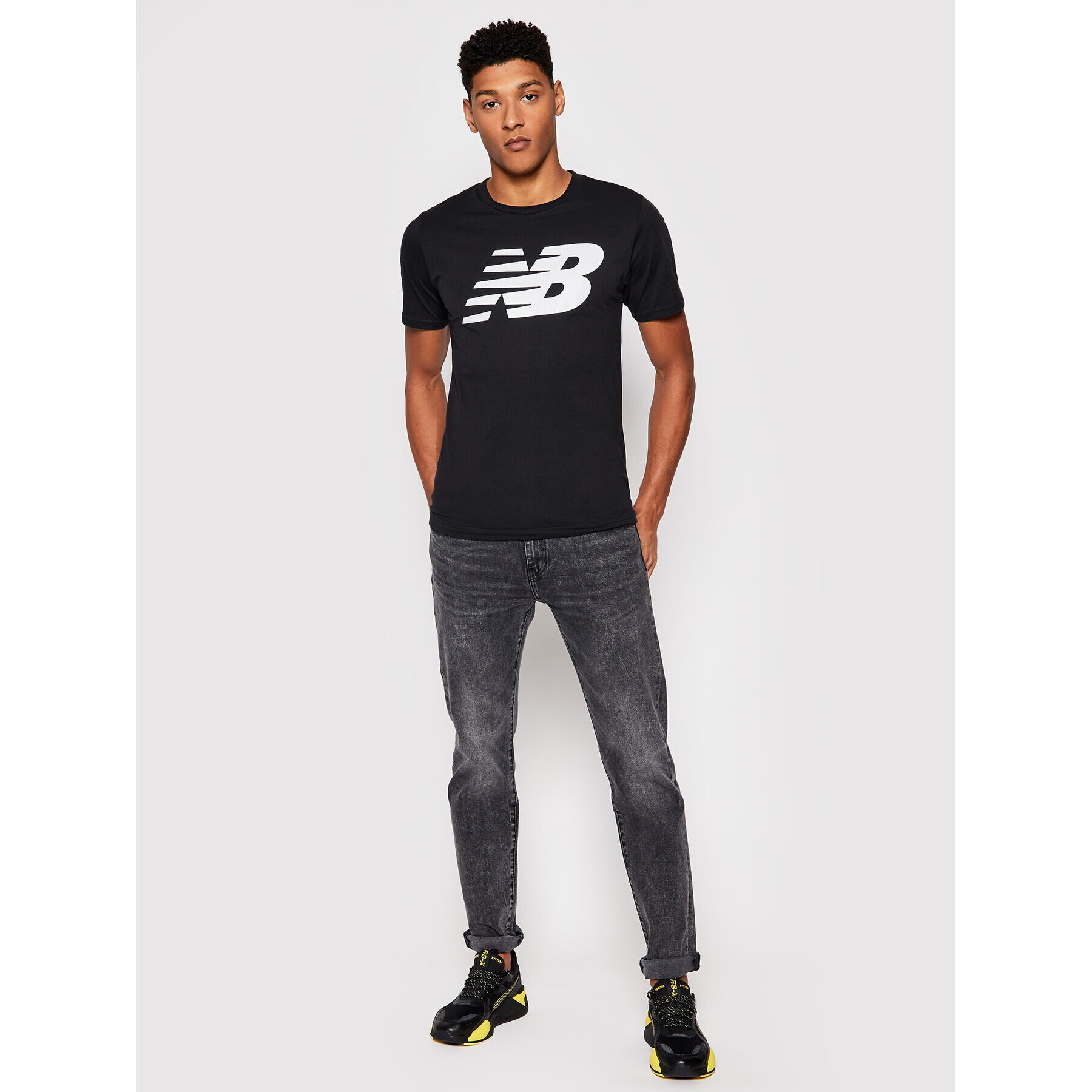 New Balance Тишърт MT03919 Черен Regular Fit - Pepit.bg