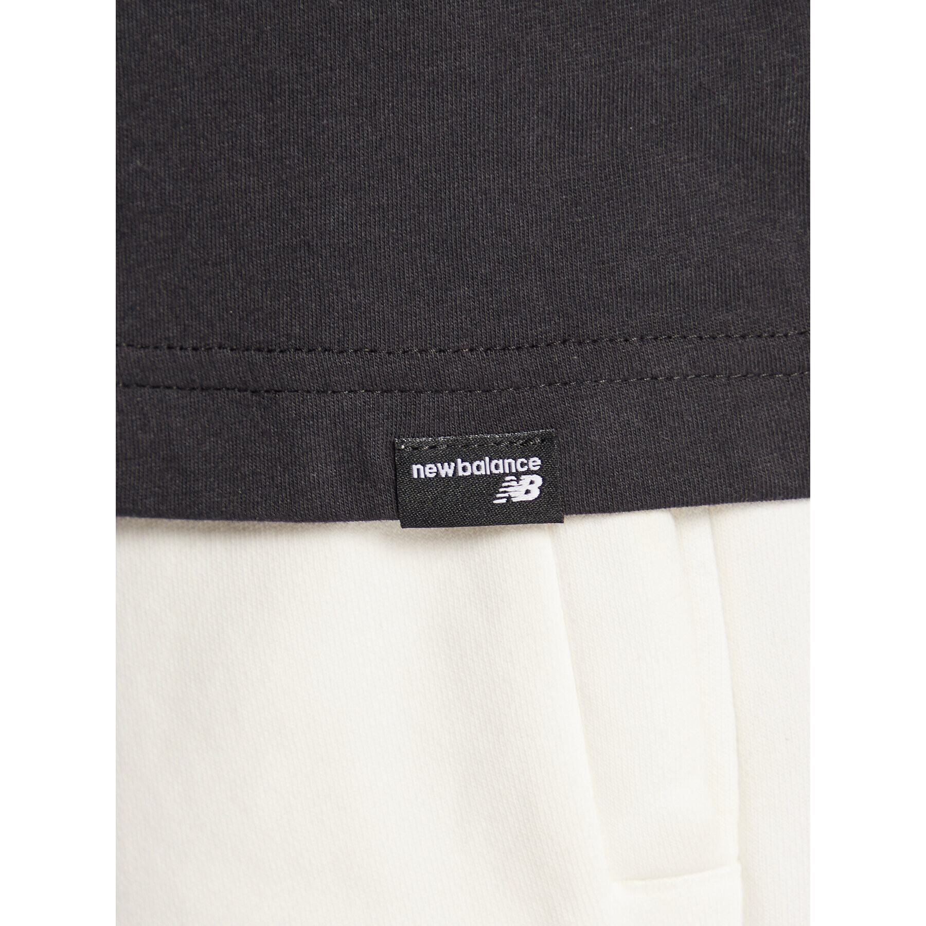 New Balance Тишърт MT23901 Черен Relaxed Fit - Pepit.bg