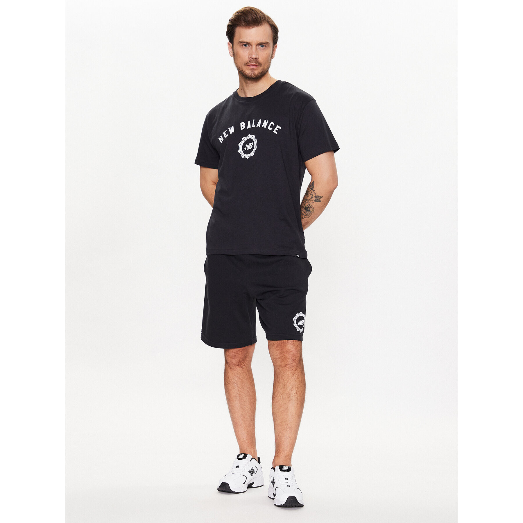 New Balance Тишърт MT31904 Черен Relaxed Fit - Pepit.bg