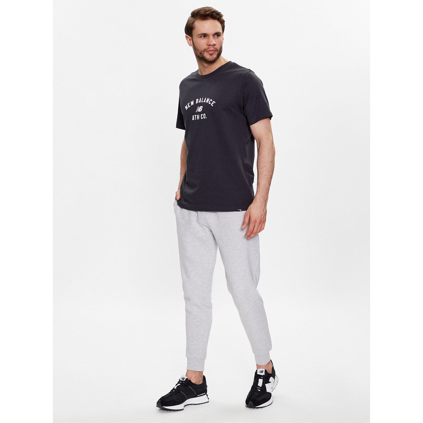 New Balance Тишърт MT31907 Черен Regular Fit - Pepit.bg