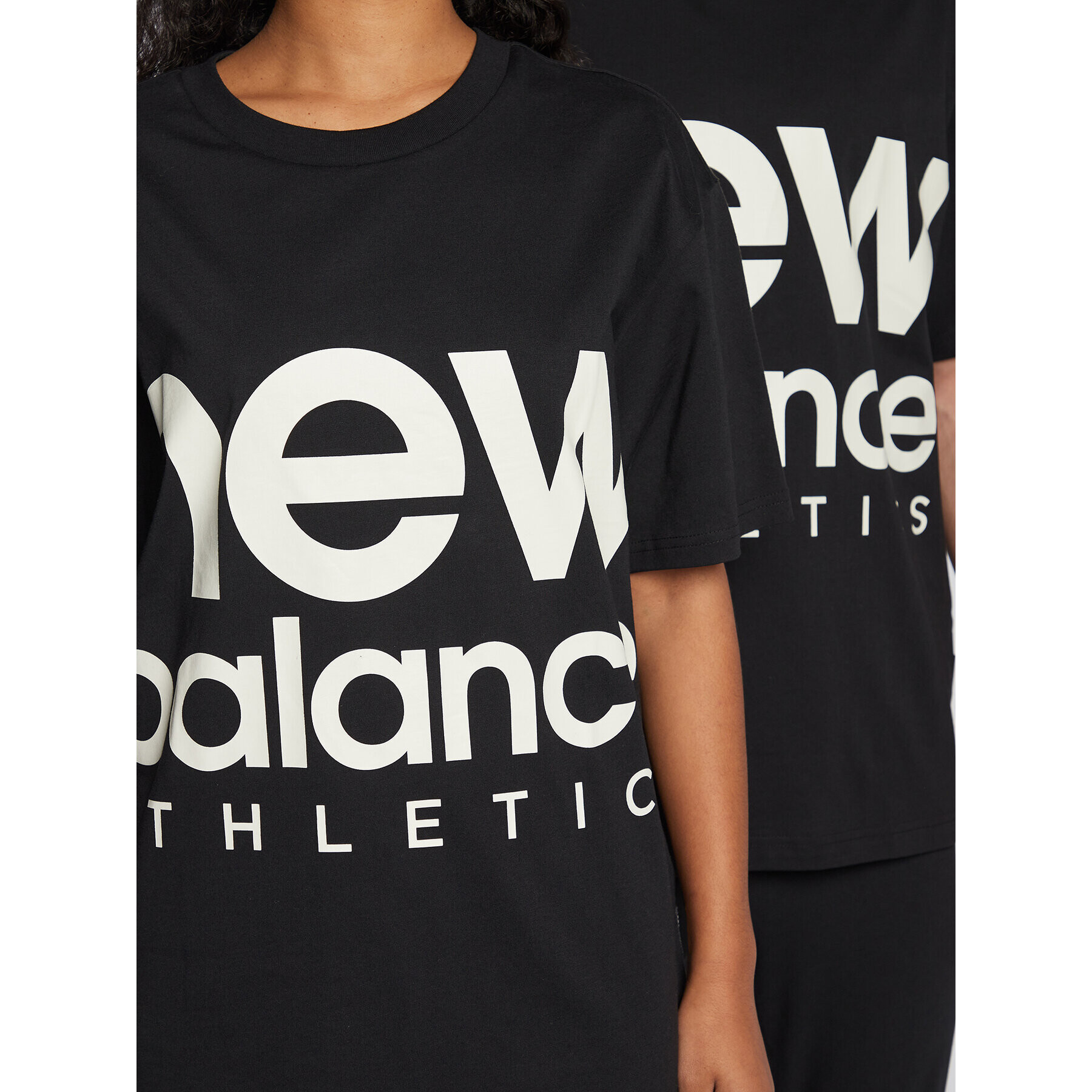 New Balance Тишърт Unisex Athletics UT23505 Черен Oversize - Pepit.bg