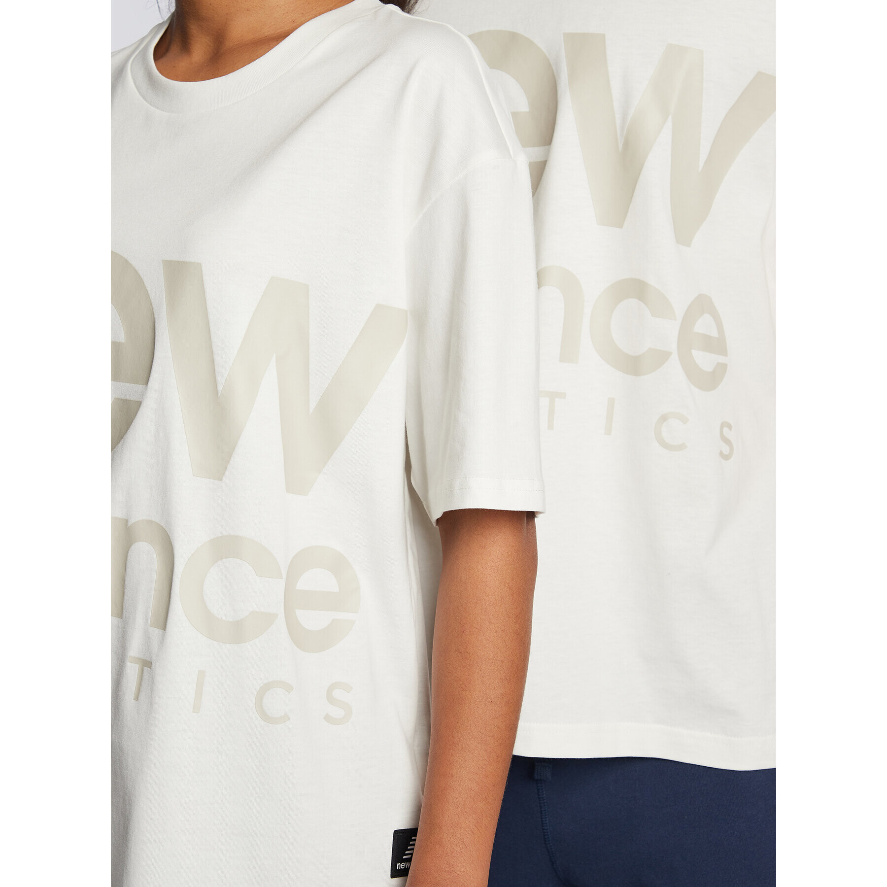 New Balance Тишърт Unisex Athletics UT23505 Екрю Oversize - Pepit.bg