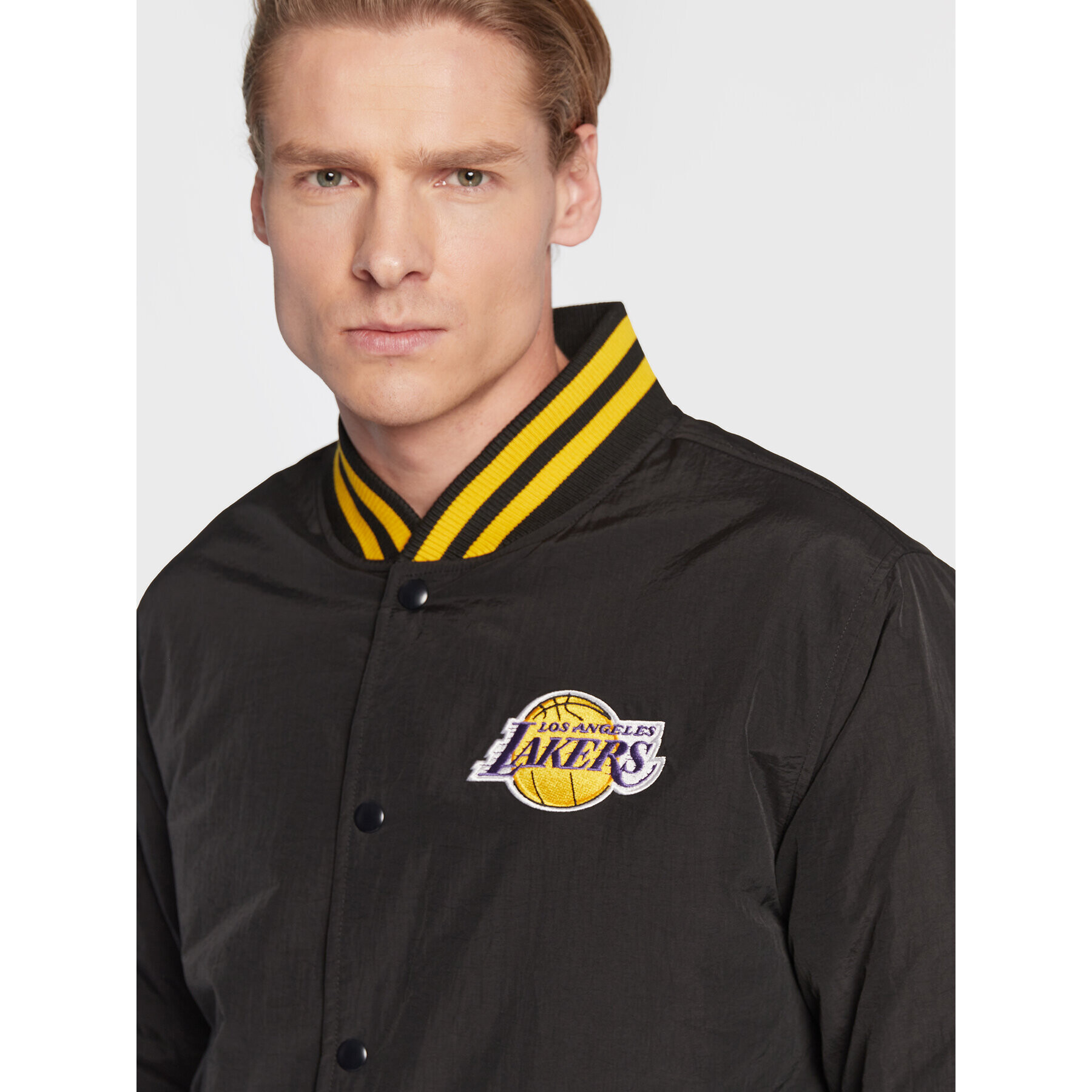 New Era Яке бомбър LA Lakers NBA Logo 60284782 Черен Regular Fit - Pepit.bg