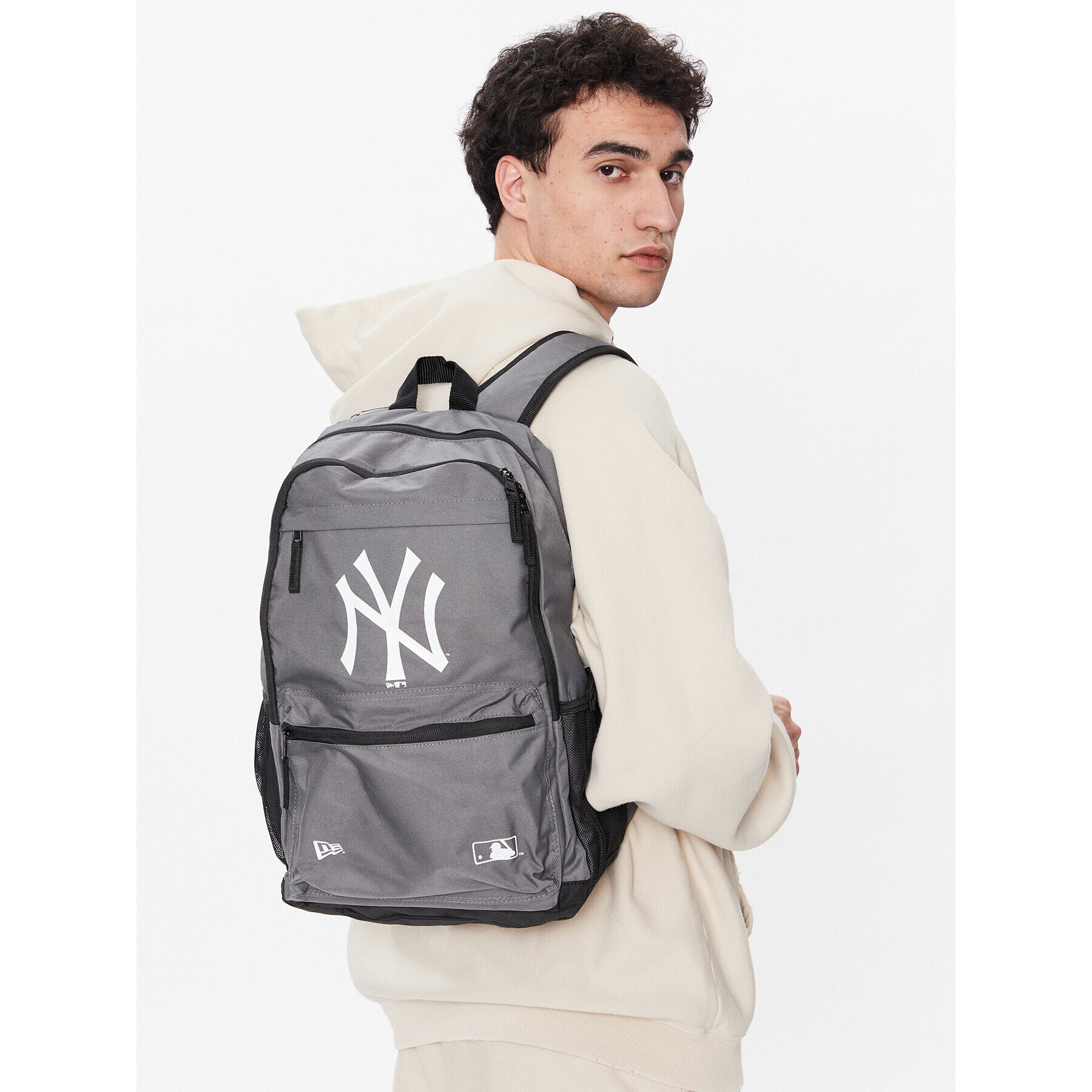 New Era Раница Mlb Delaware Pack Neyyan Grh 60137390 Сив - Pepit.bg