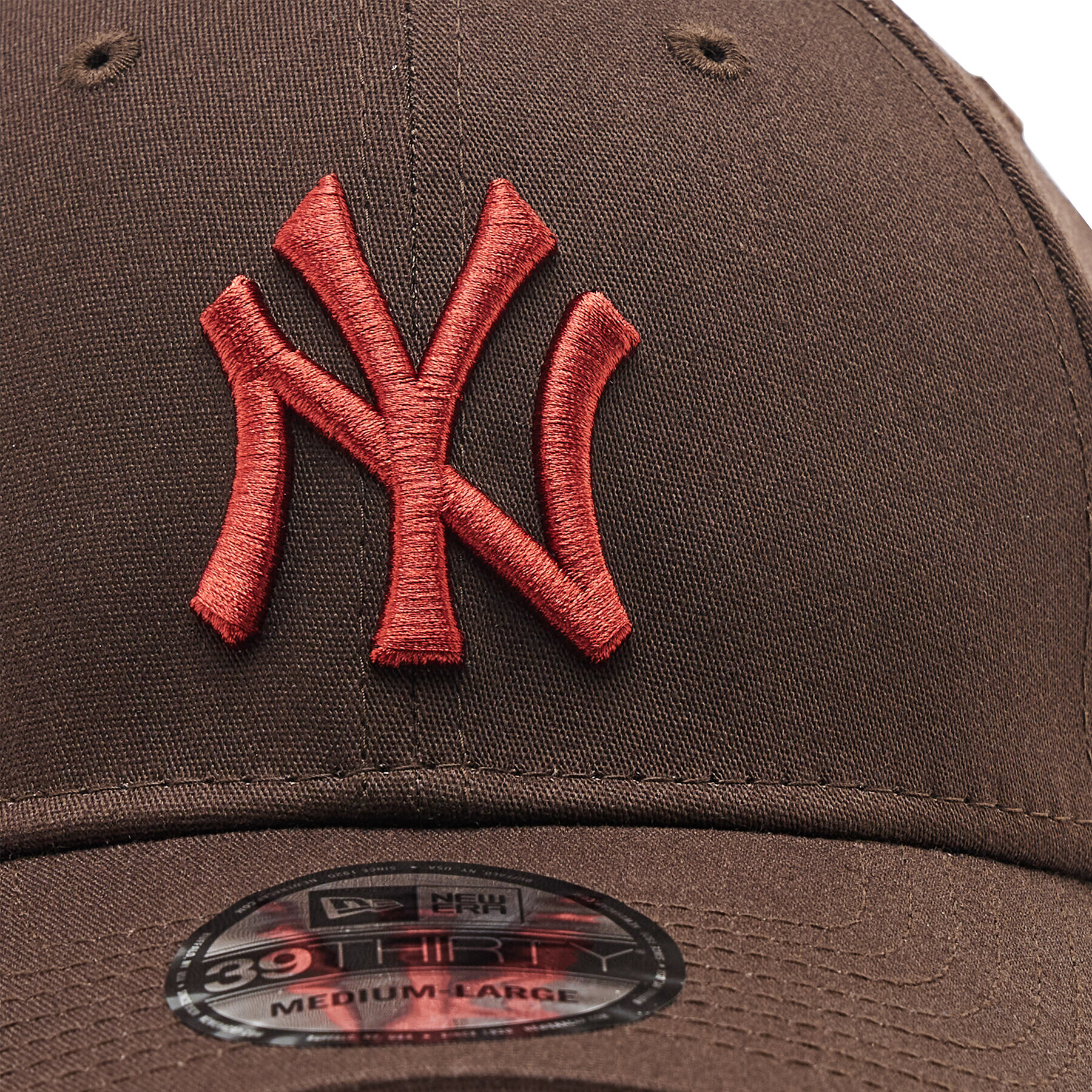 New Era Шапка с козирка New York Yankees League Essential 39Thirty 60284930 Кафяв - Pepit.bg