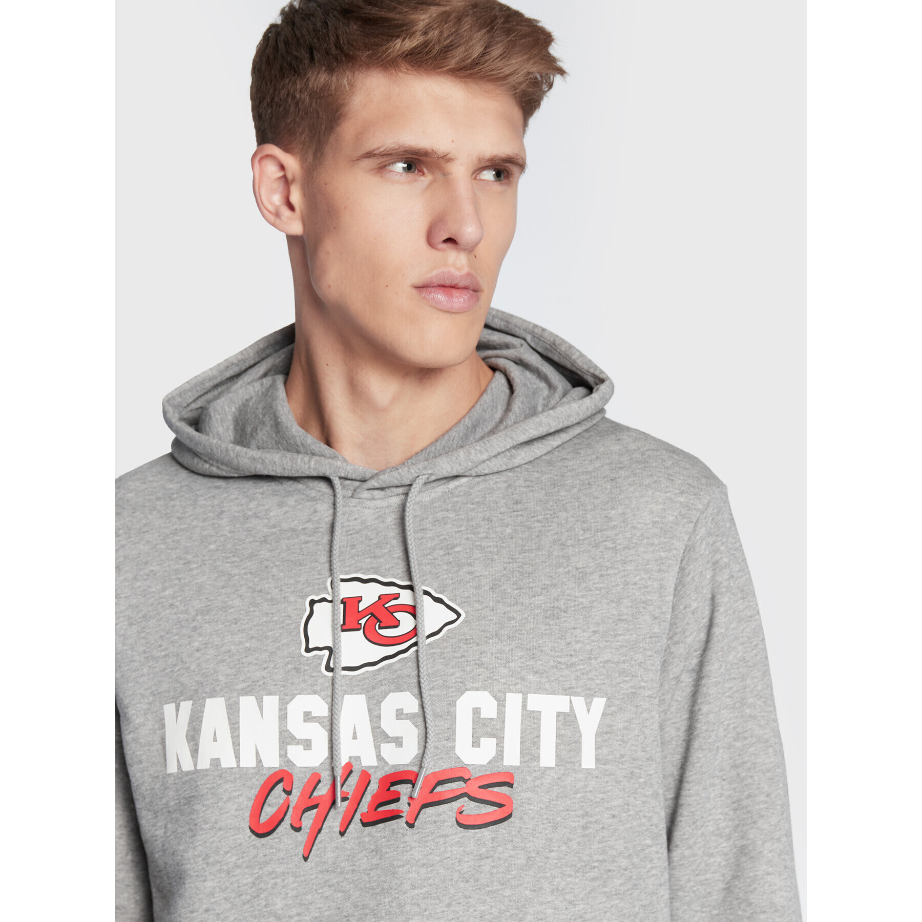 New Era Суитшърт Kansas City Chiefs NFL Script 60284651 Сив Regular Fit - Pepit.bg