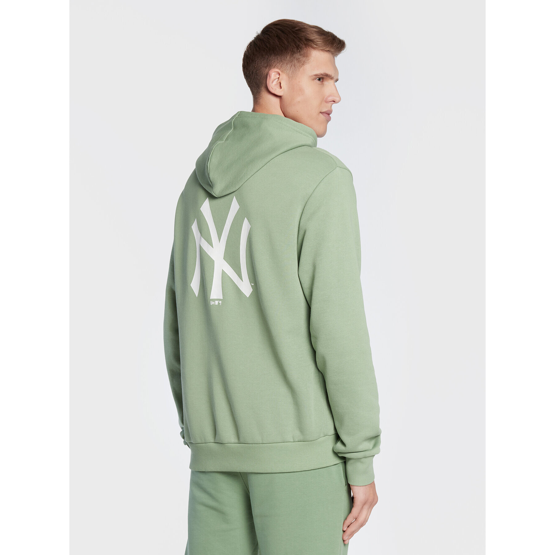 New Era Суитшърт New York Yankees League Essential 60284760 Зелен Relaxed Fit - Pepit.bg