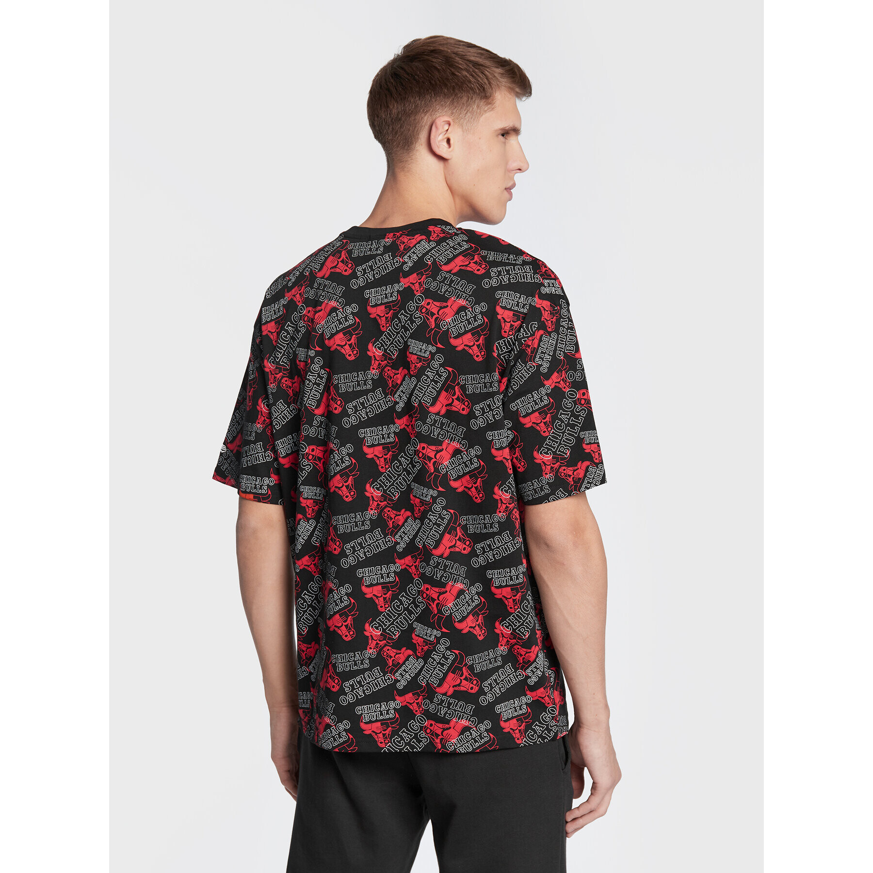 New Era Тишърт Chicago Bulls Logo Print 60284618 Цветен Oversize - Pepit.bg