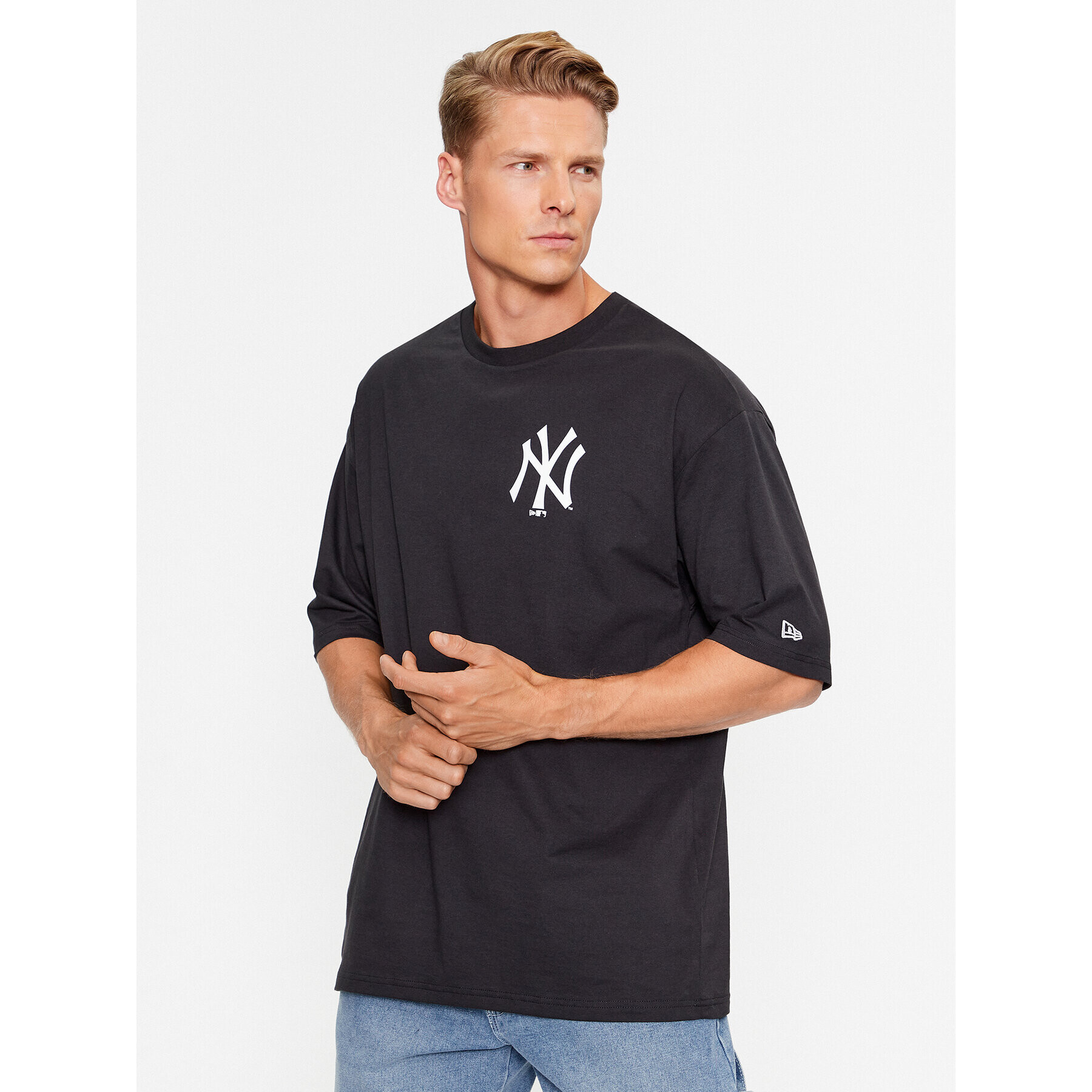 New Era Тишърт MLB Essentials Lc Neyyan 60416723 Черен Loose Fit - Pepit.bg