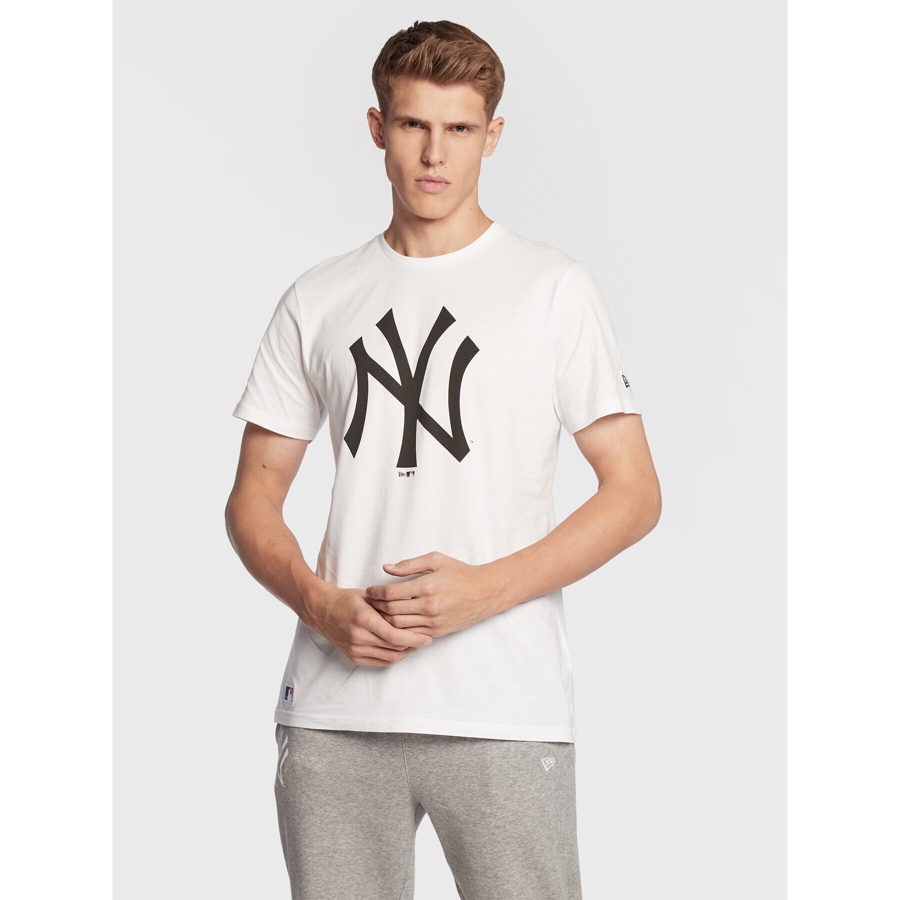 New Era Тишърт New York Yankees Team Logo 11863818 Бял Regular Fit - Pepit.bg