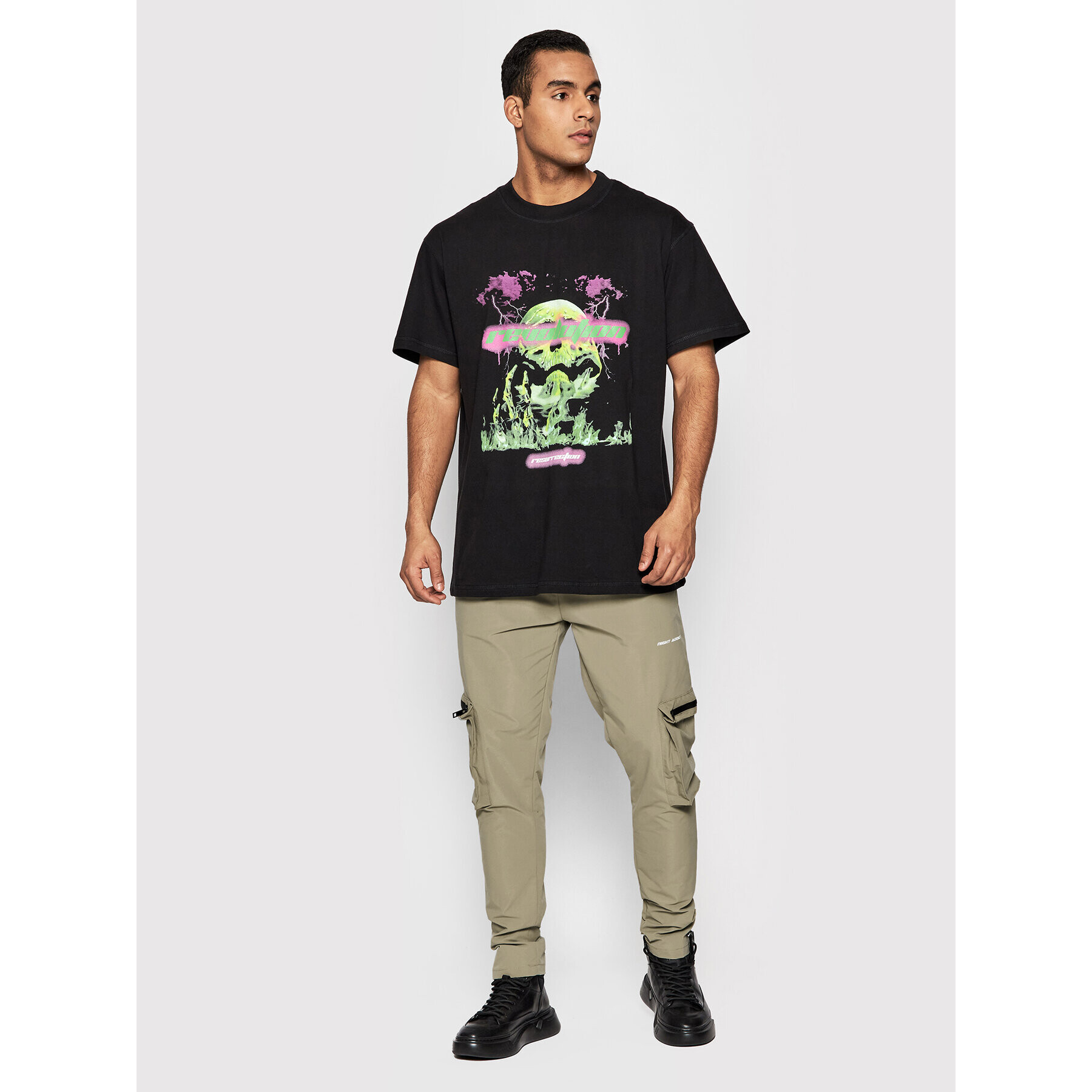 Night Addict Тишърт MTS-NA412REVOLUT Черен Relaxed Fit - Pepit.bg