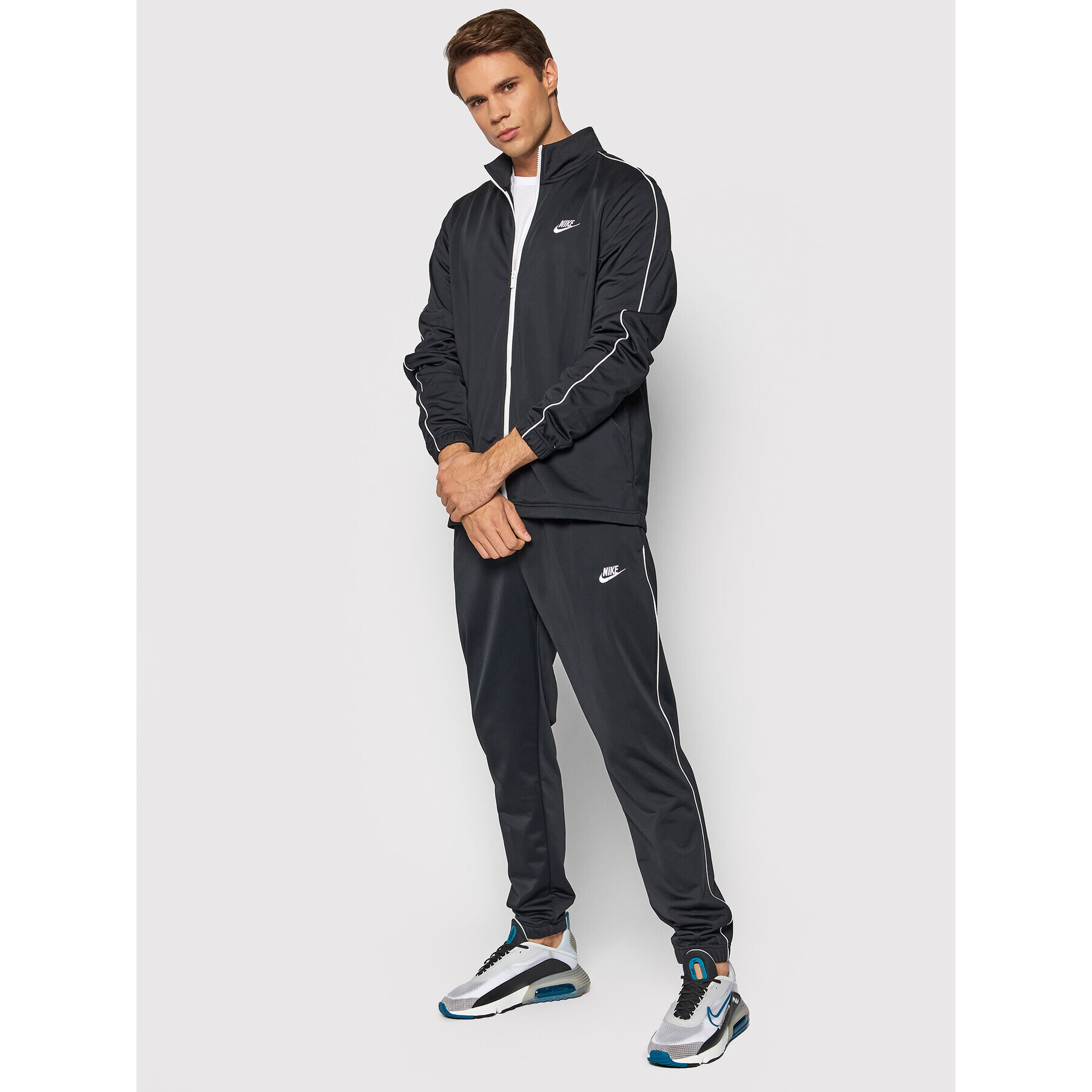 Nike Анцуг Sportswear BV3034 Черен Regular Fit - Pepit.bg
