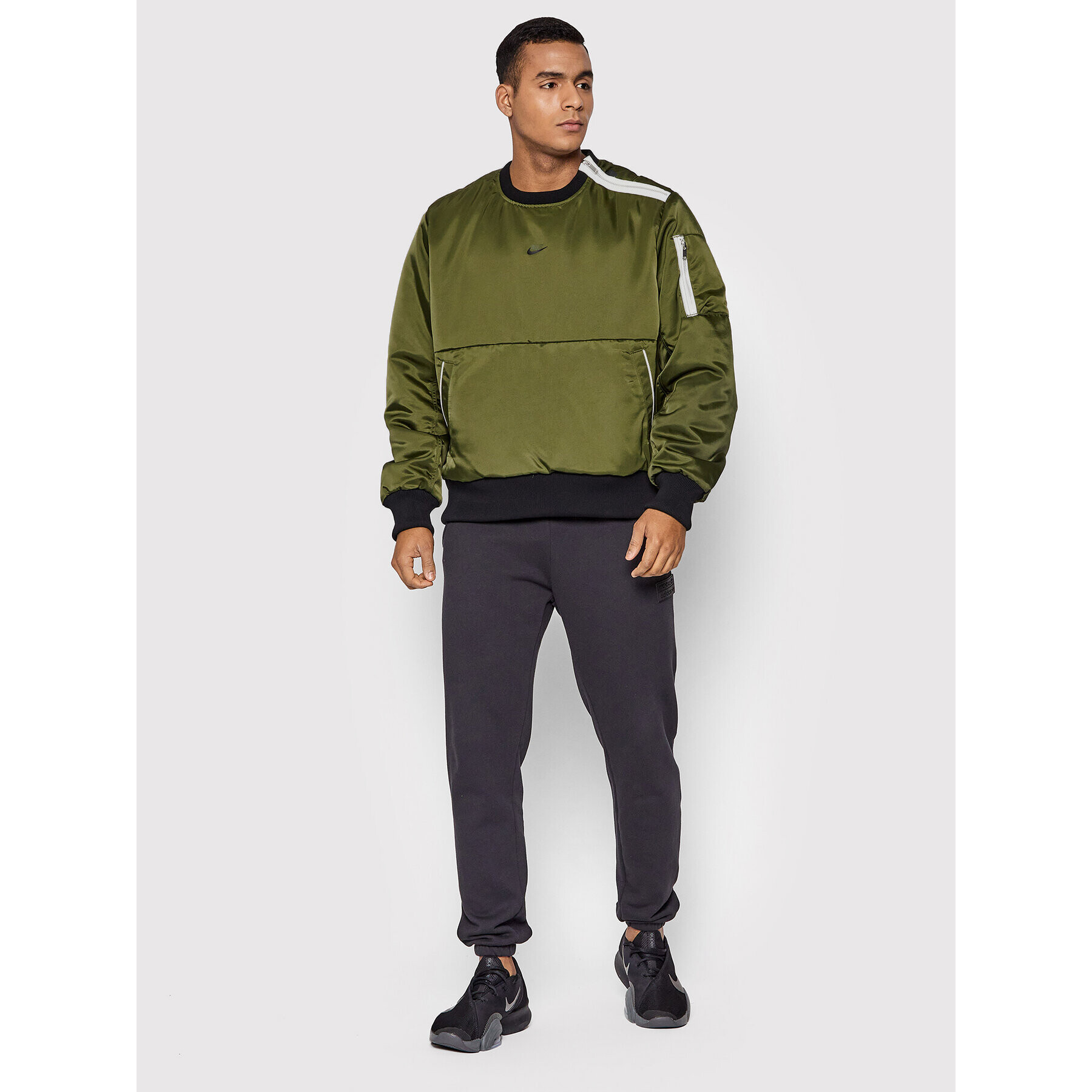 Nike Анорак Sportswear Style Essentials+ DD5007 Зелен Regular Fit - Pepit.bg