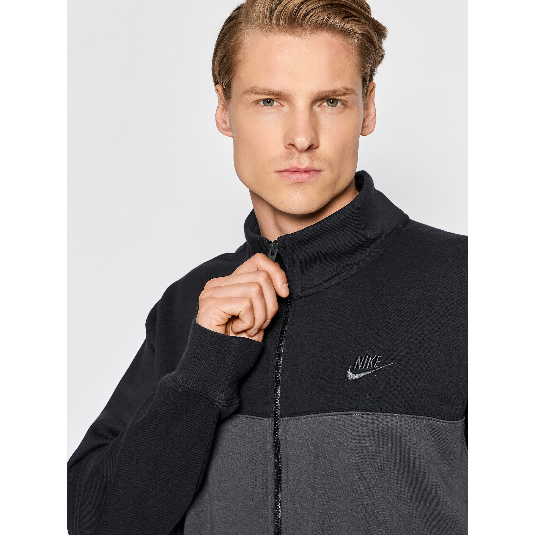 Nike Анцуг Sportswear DM6836 Черен Regular Fit - Pepit.bg