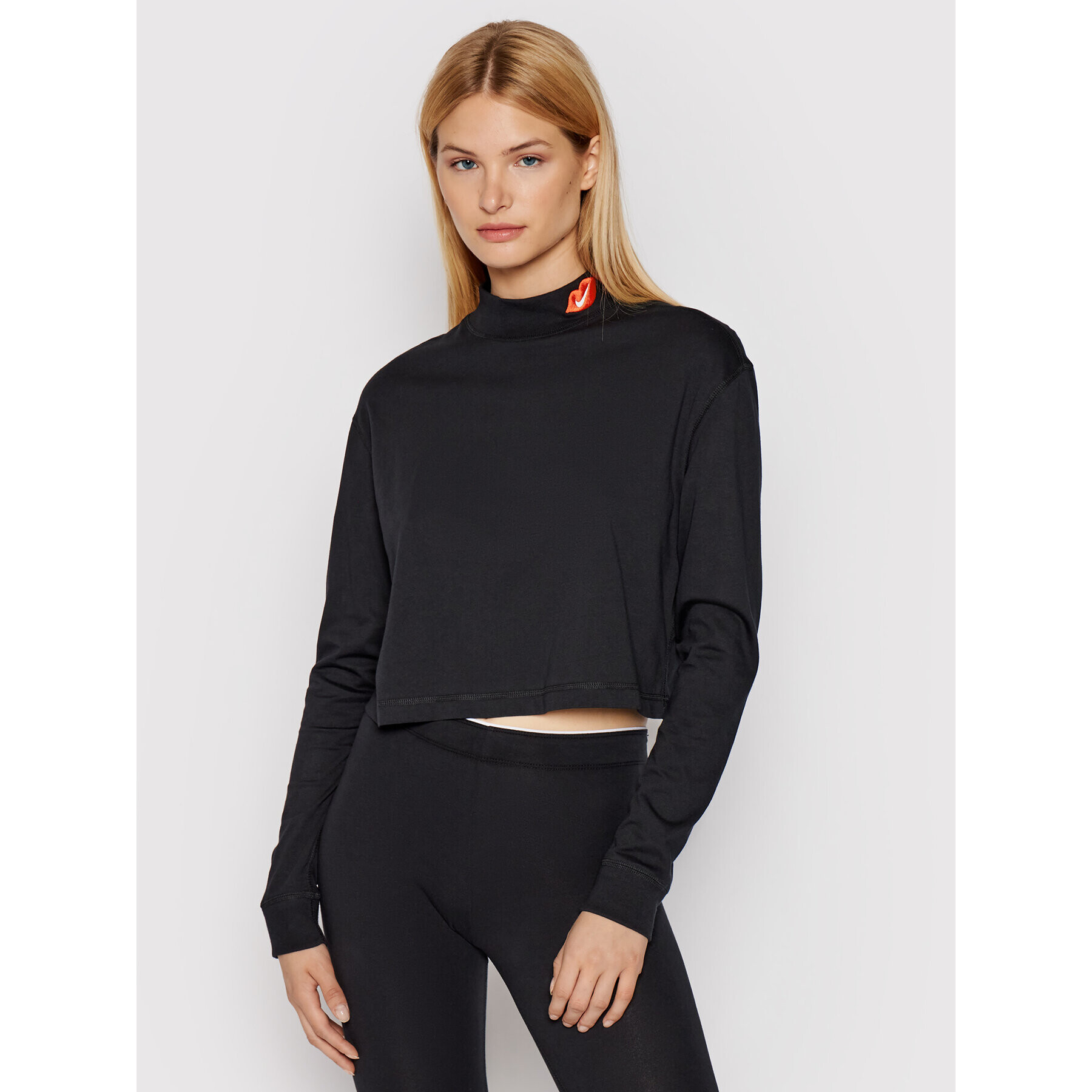 Nike Блуза Sportswear DB9735 Черен Loose Fit - Pepit.bg