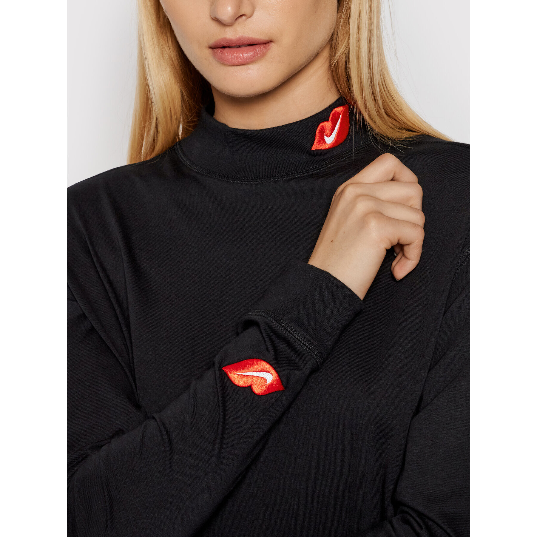 Nike Блуза Sportswear DB9735 Черен Loose Fit - Pepit.bg