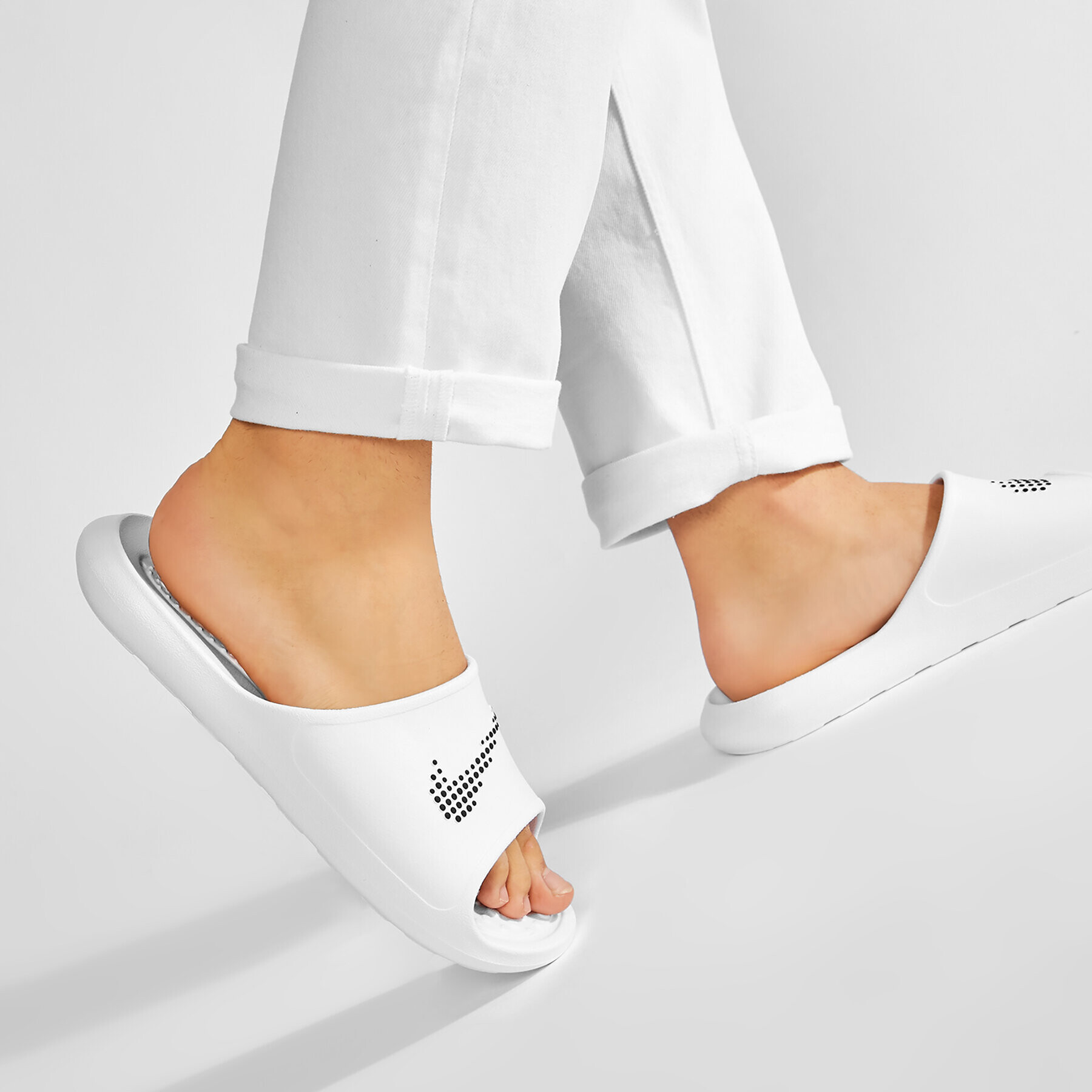 Nike Чехли Victori One Shower Slide CZ5478 100 Бял - Pepit.bg