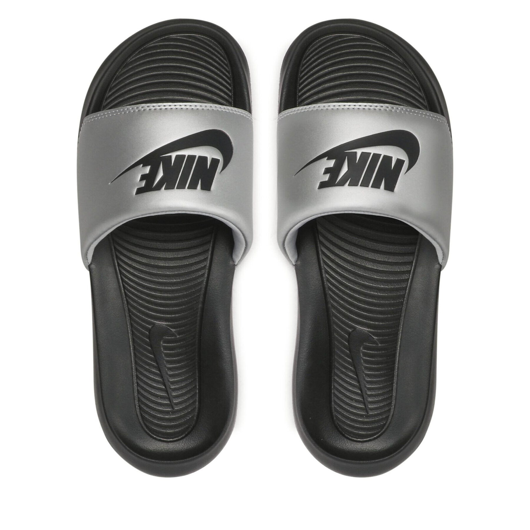 Nike Чехли Victori One Slide CN9677 006 Сребрист - Pepit.bg