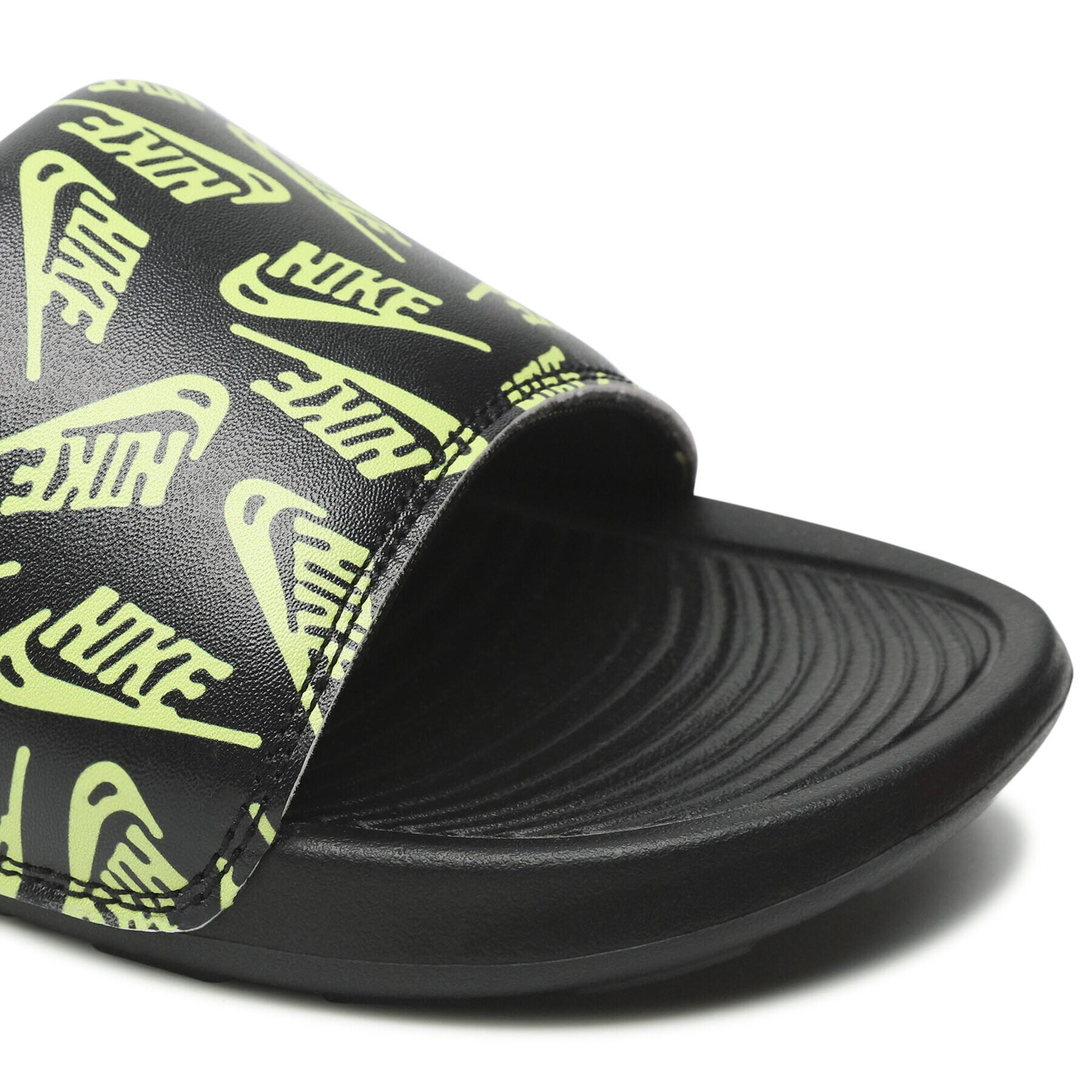 Nike Чехли Victori One Slide Print CN9678 010 Черен - Pepit.bg