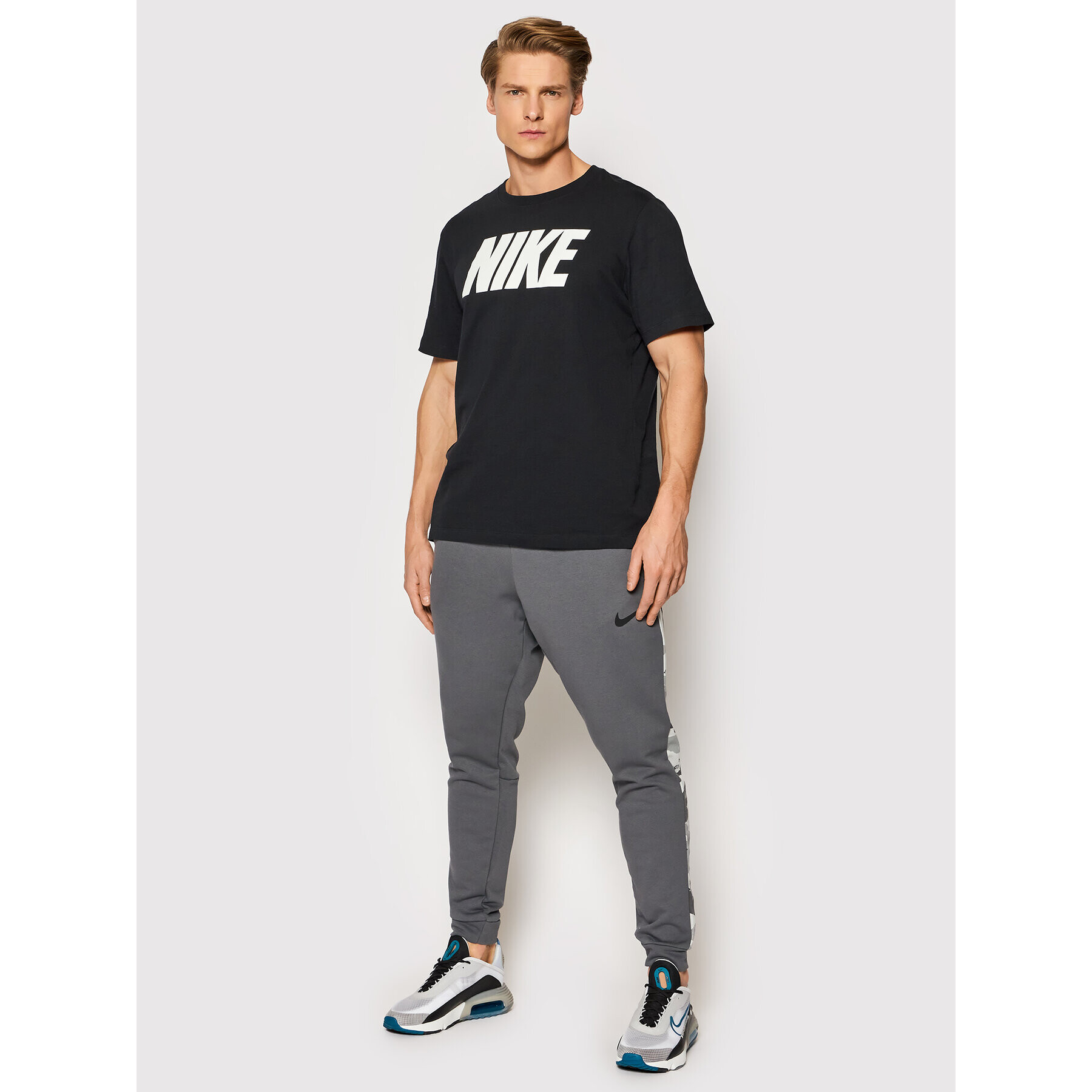 Nike Долнище анцуг Dri-Fit DD1731 Сив Standard Fit - Pepit.bg