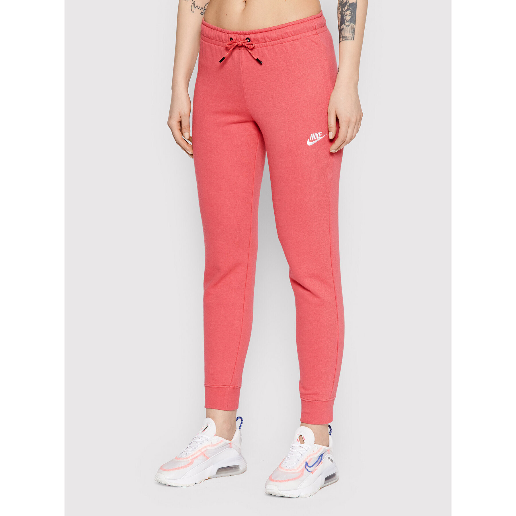 Nike Долнище анцуг Essential BV4099 Розов Slim Fit - Pepit.bg