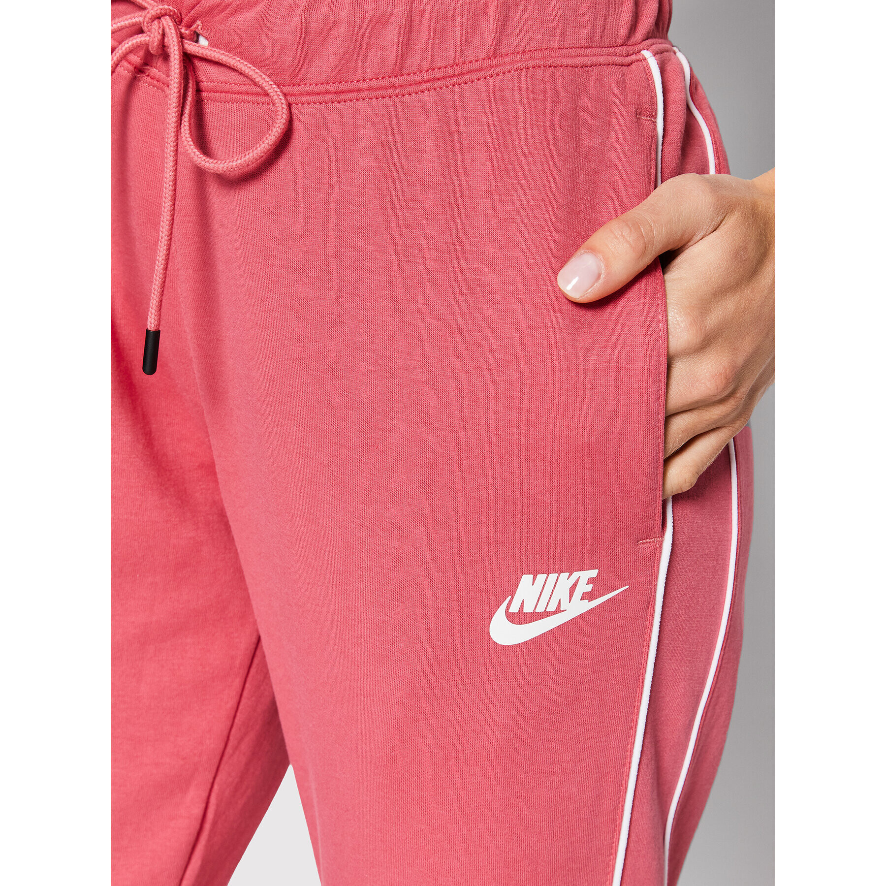 Nike Долнище анцуг Sportswear Fleece Jogger CZ8340 Розов Standard Fit - Pepit.bg