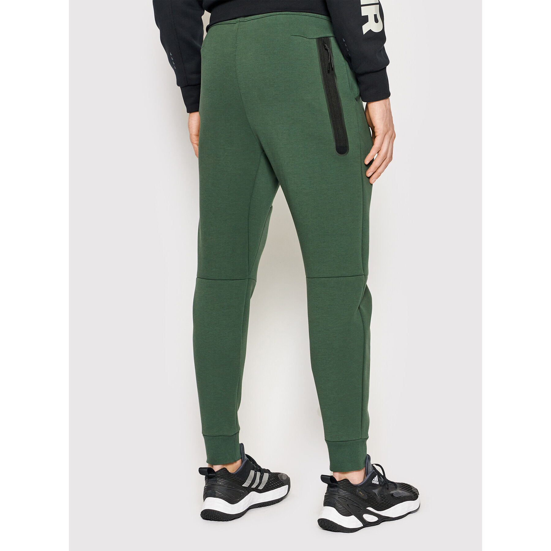 Nike Долнище анцуг Sportswear Tech Fleece CU4495 Зелен Slim Fit - Pepit.bg