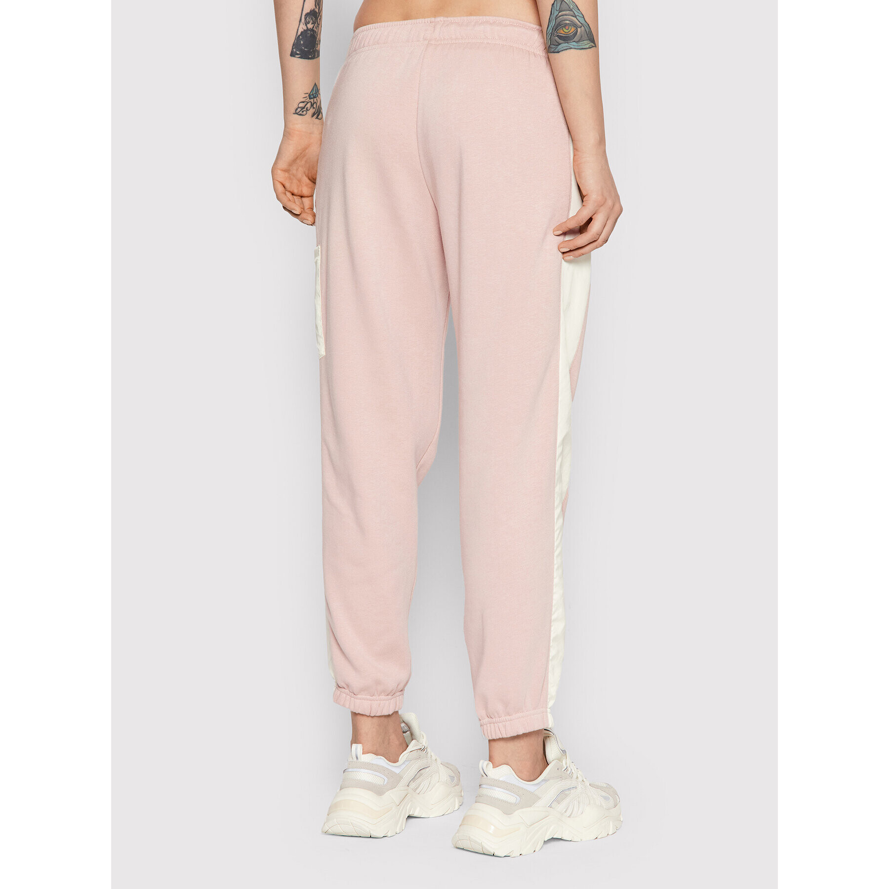 Nike Долнище анцуг Nsw Flc DD5679 Розов Regular Fit - Pepit.bg