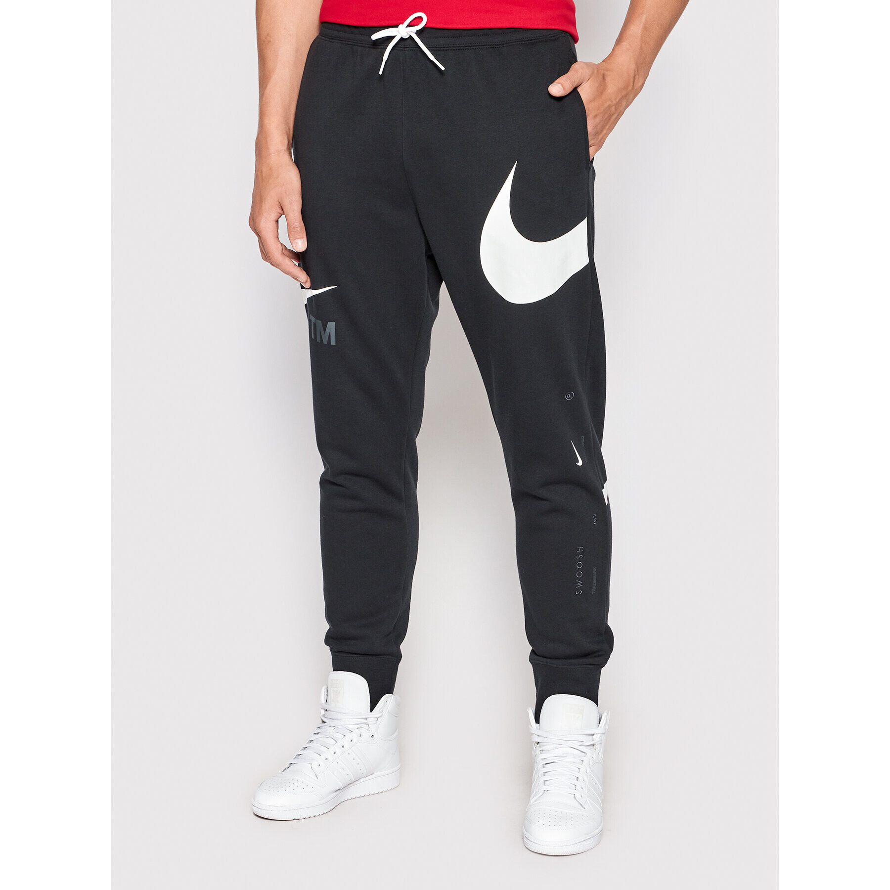 Nike Долнище анцуг Nsw Swoosh DD6001 Черен Standard Fit - Pepit.bg