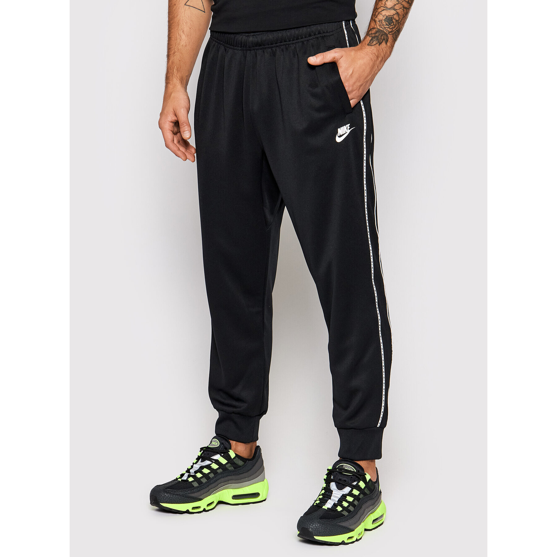 Nike Долнище анцуг Sportswear CZ7823 Черен Standard Fit - Pepit.bg