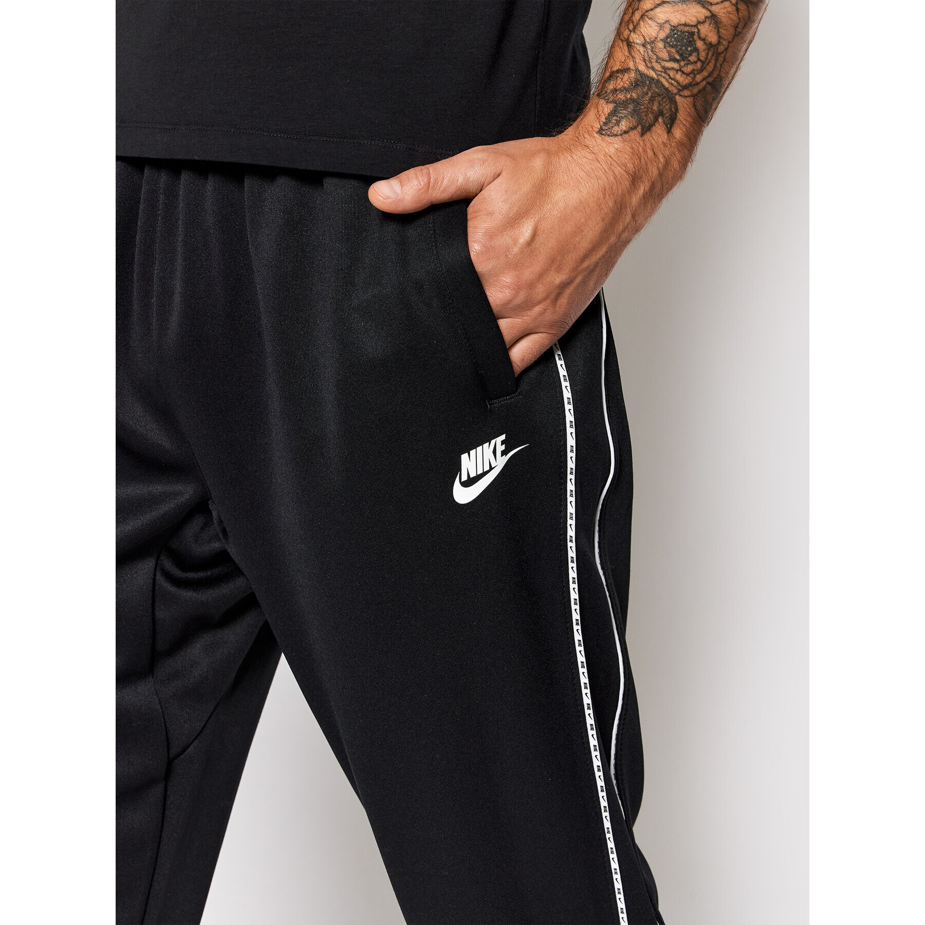 Nike Долнище анцуг Sportswear CZ7823 Черен Standard Fit - Pepit.bg