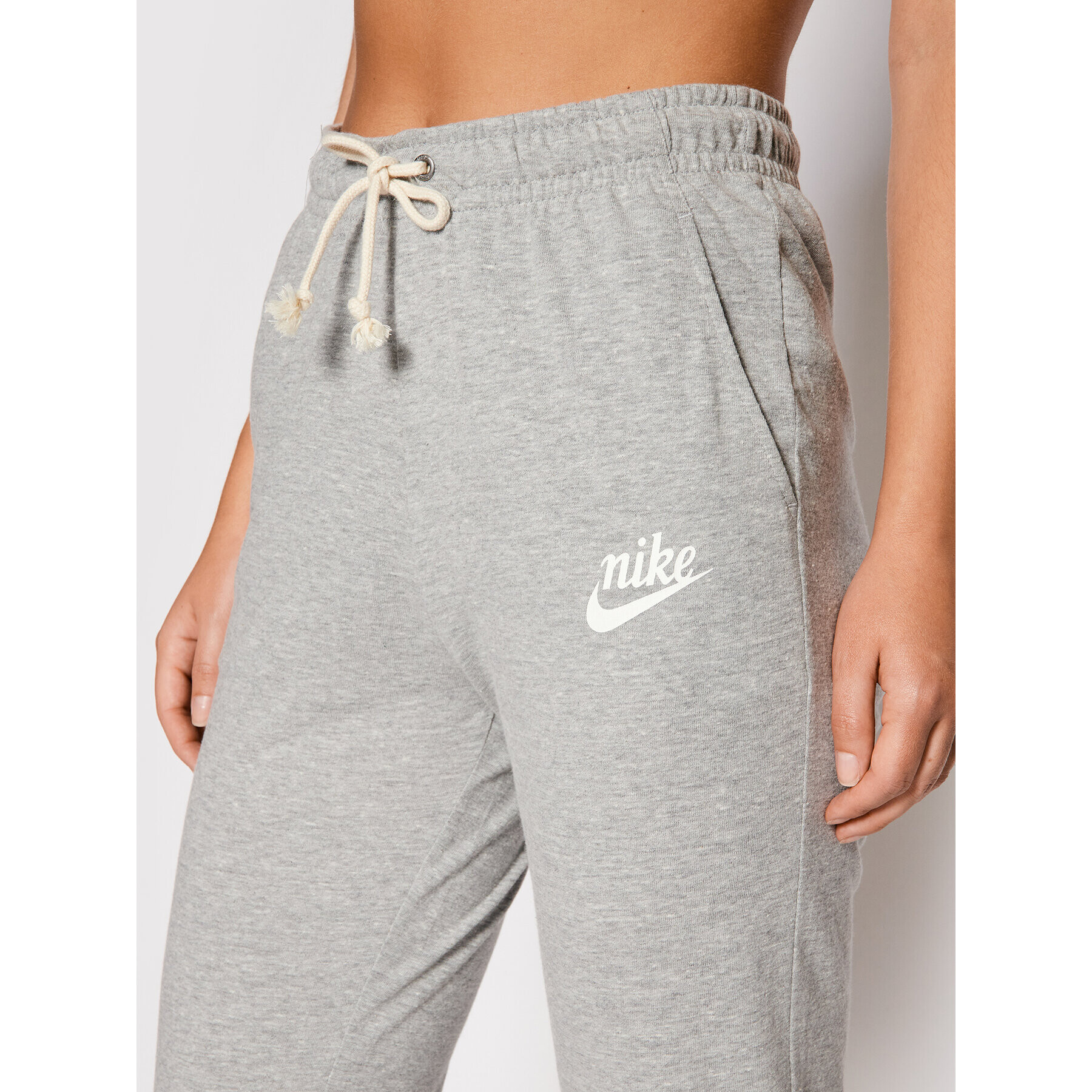 Nike Долнище анцуг Sportswear Gym Vintage CJ1793 Сив Regular Fit - Pepit.bg