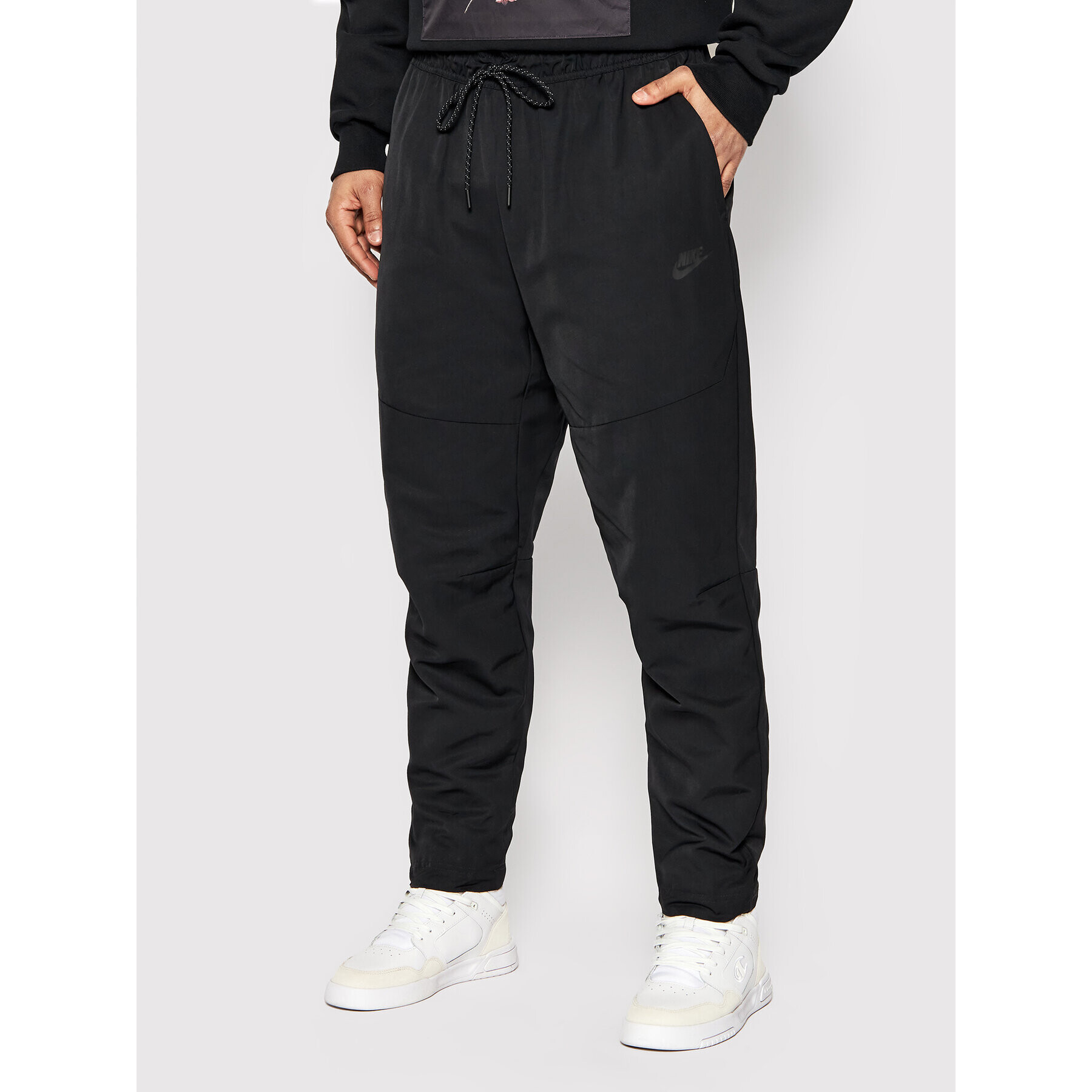 Nike Долнище анцуг Tech Essentials CU4487 Черен Standard Fit - Pepit.bg