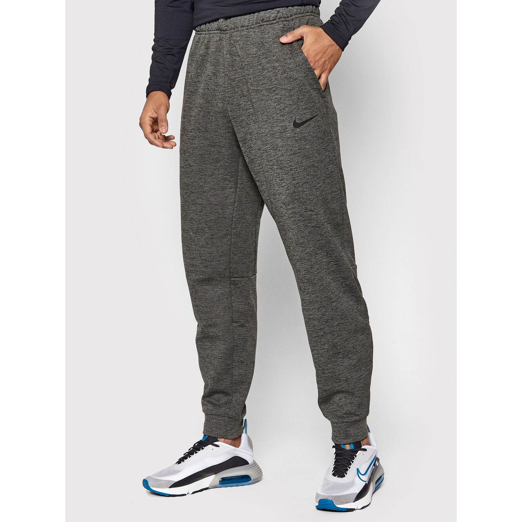 Nike Долнище анцуг Therma-FIT 932255 Сив Standard Fit - Pepit.bg