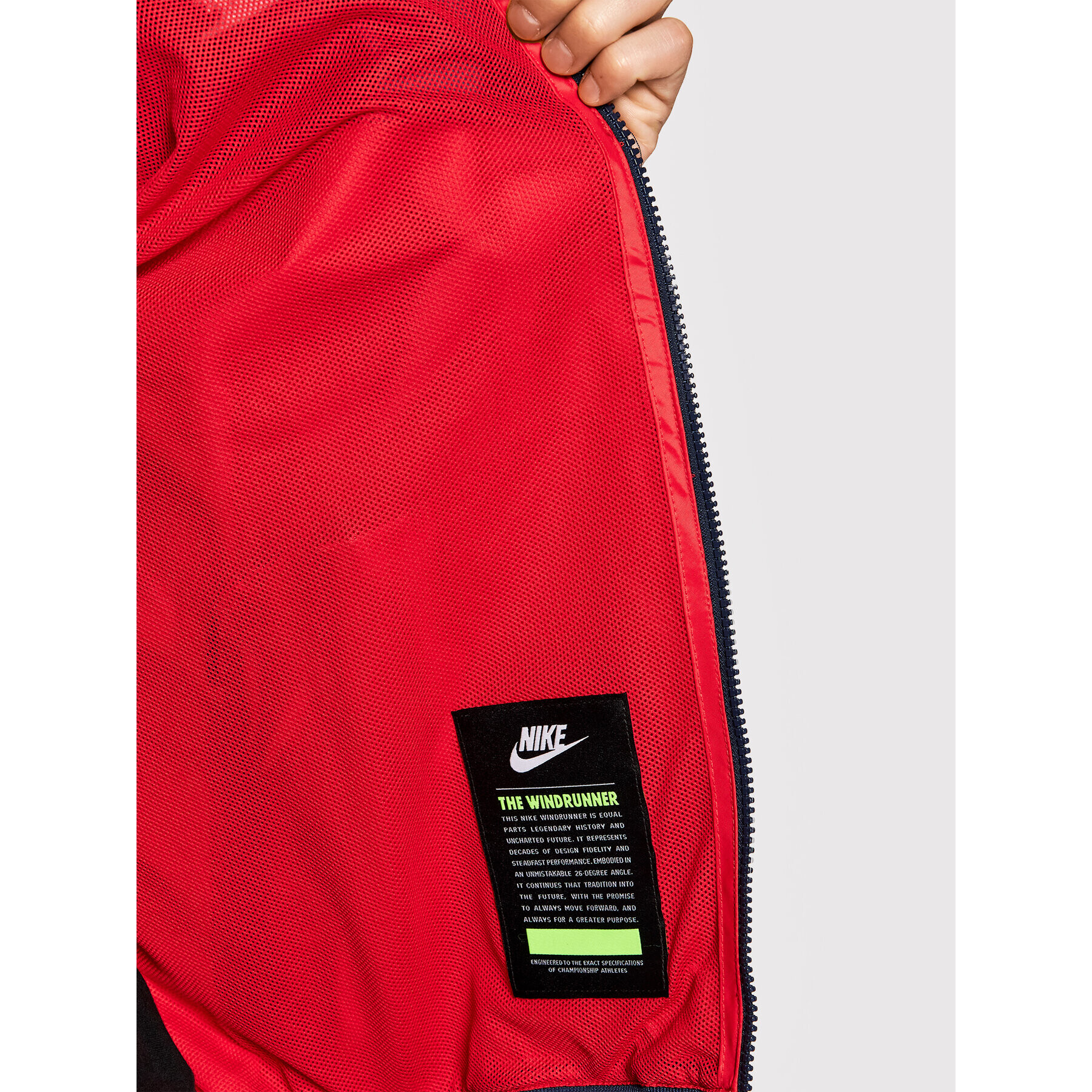 Nike Яке за джогинг Sportswear Windrunner DA0001 Червен Standard Fit - Pepit.bg