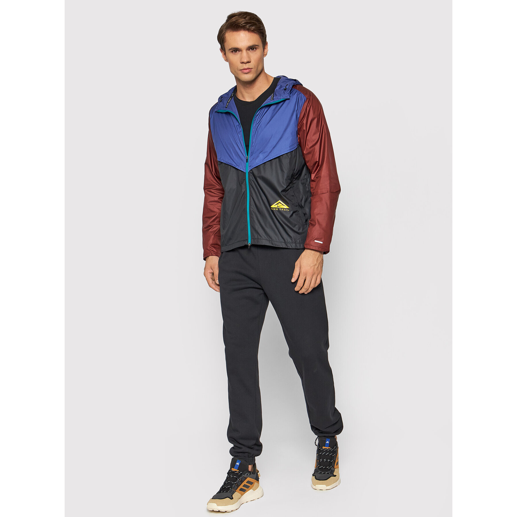 Nike Яке за джогинг Windrunner CZ9054 Цветен Standard Fit - Pepit.bg