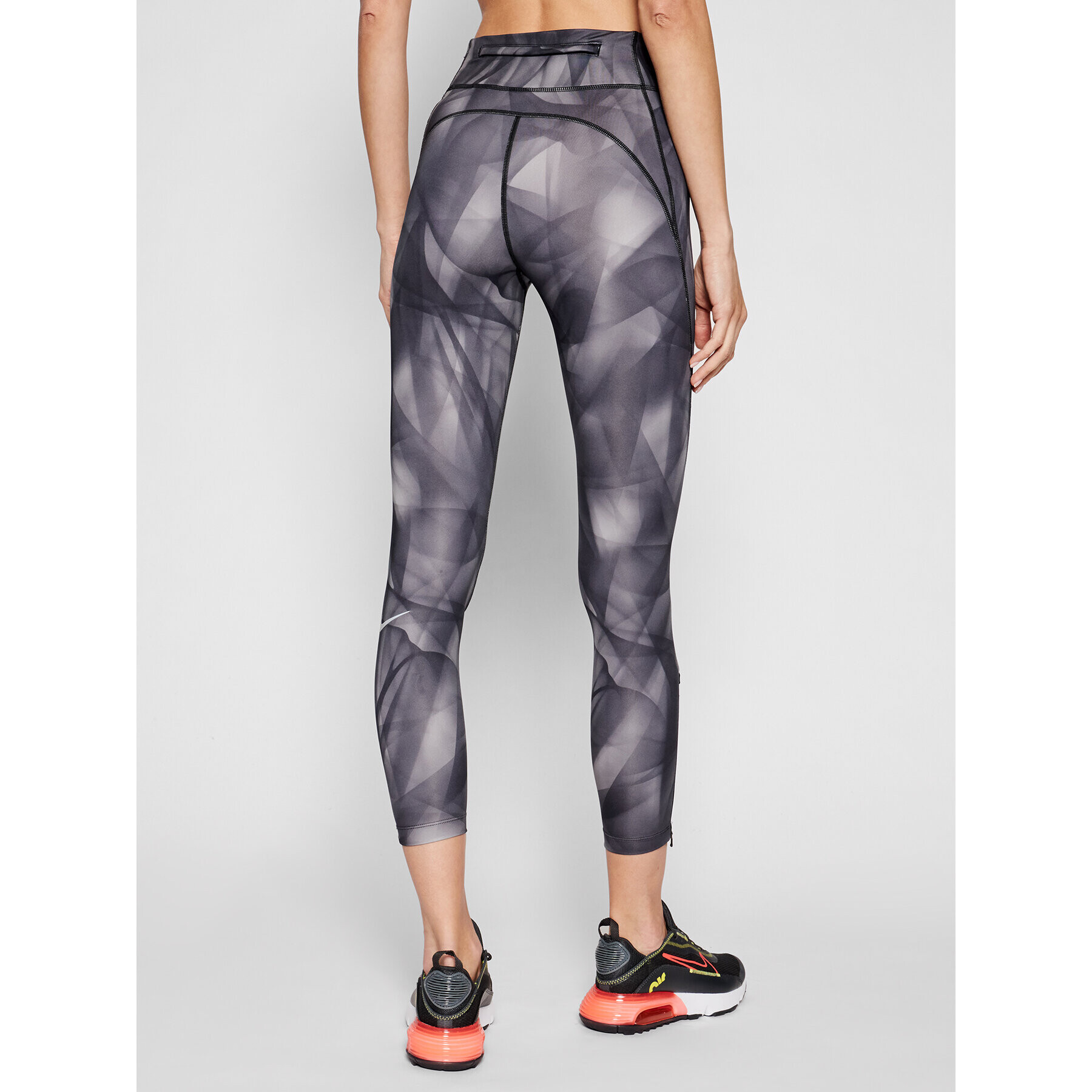 Nike Клин Epic Faster Run Division CZ9236 Сив Tight Fit - Pepit.bg