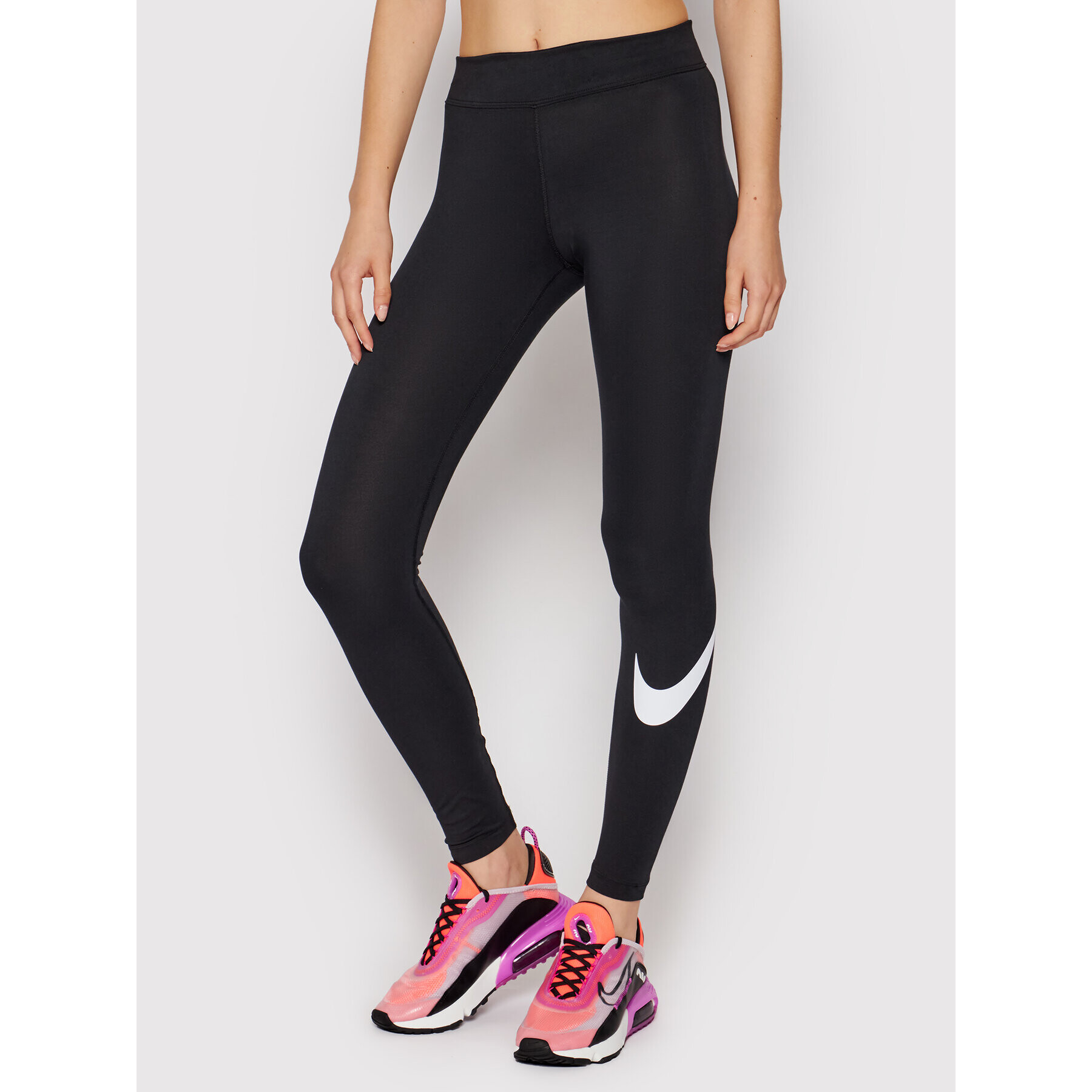 Nike Клин Sportswear Essential CZ8530 Черен Slim Fit - Pepit.bg