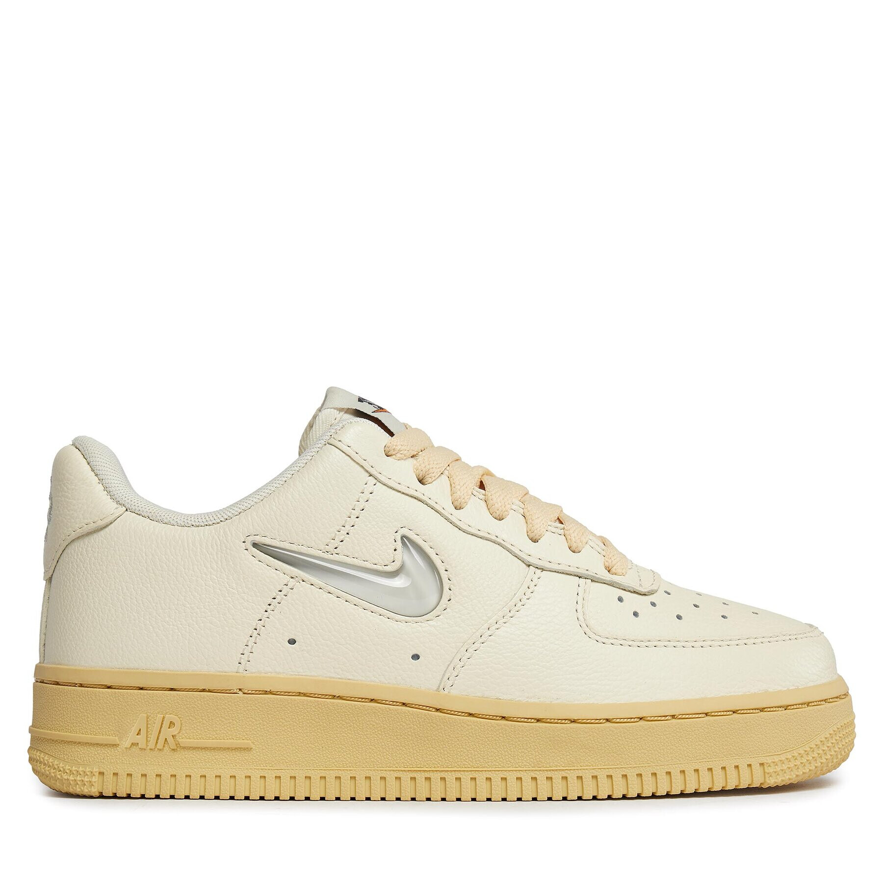 Nike Обувки Air Force 1 '07 Lx DO9456 100 Жълт - Pepit.bg