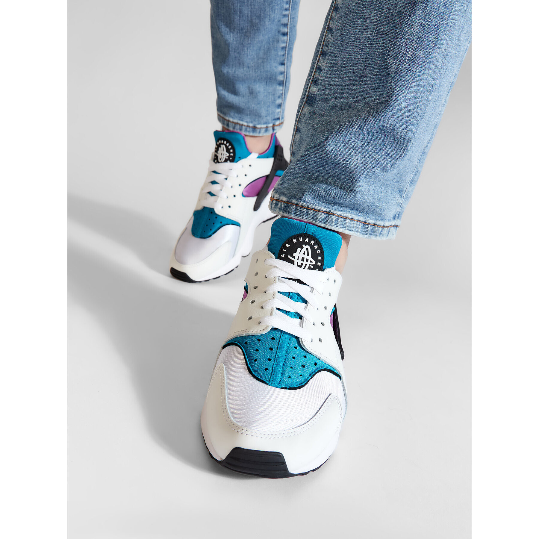 Nike Обувки Air Huarache DD1068 103 Бял - Pepit.bg