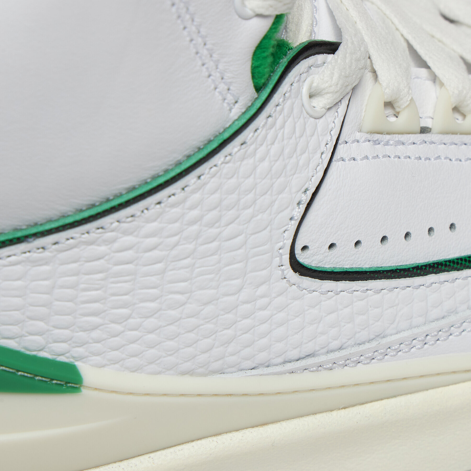 Nike Обувки Air Jordan 2 Retro (GS) DQ8562 103 Бял - Pepit.bg