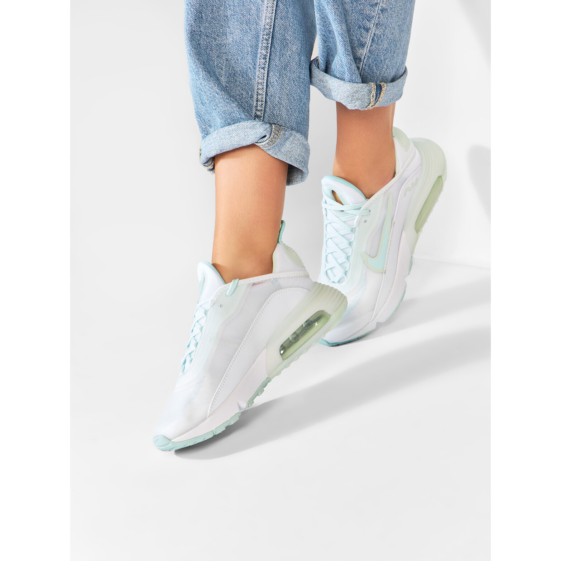 Nike Обувки Air Max 2090 DJ3029 100 Бял - Pepit.bg